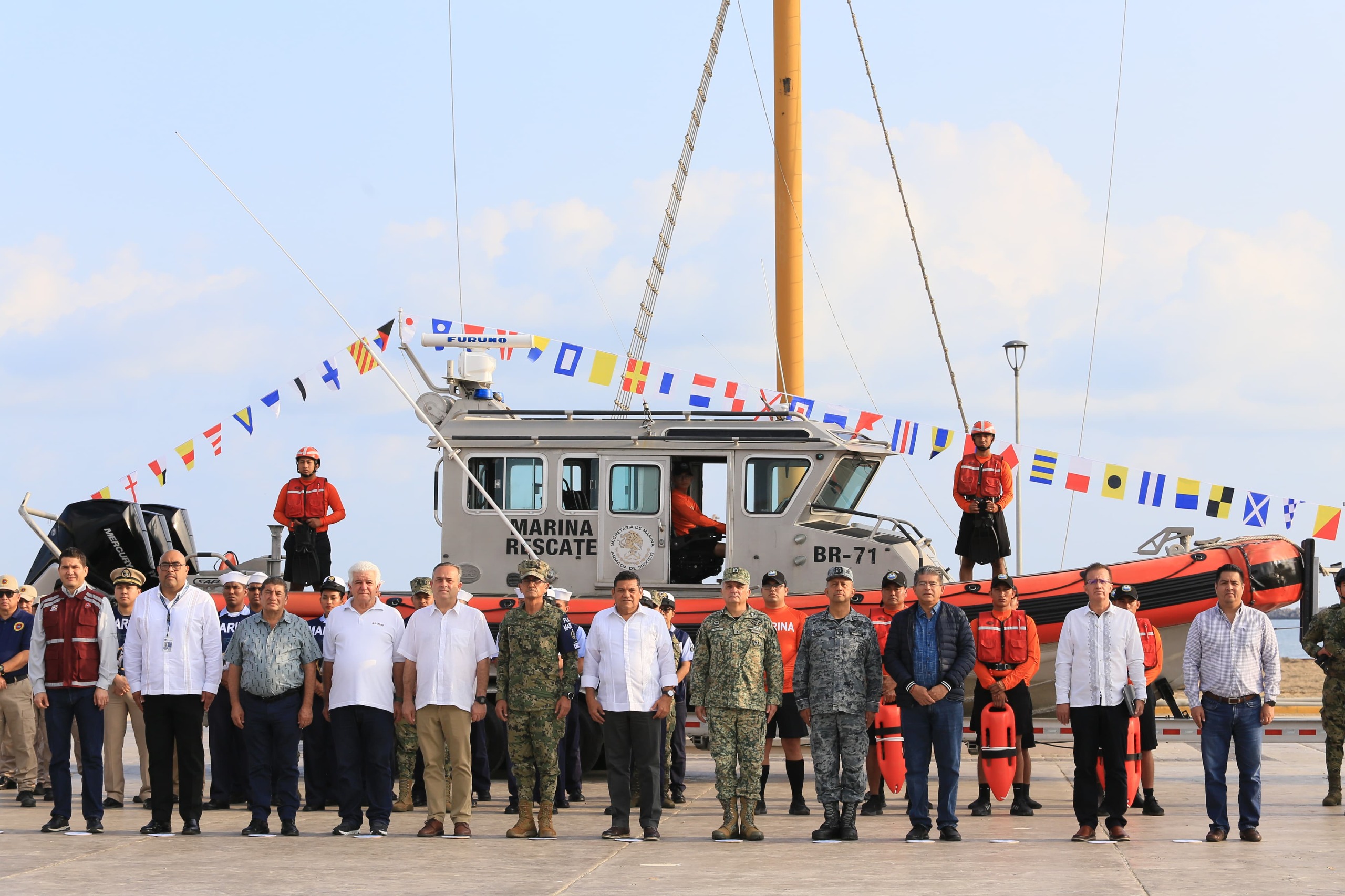 Gobernador May da el banderazo de inicio a la Operación Salvavidas SS2025