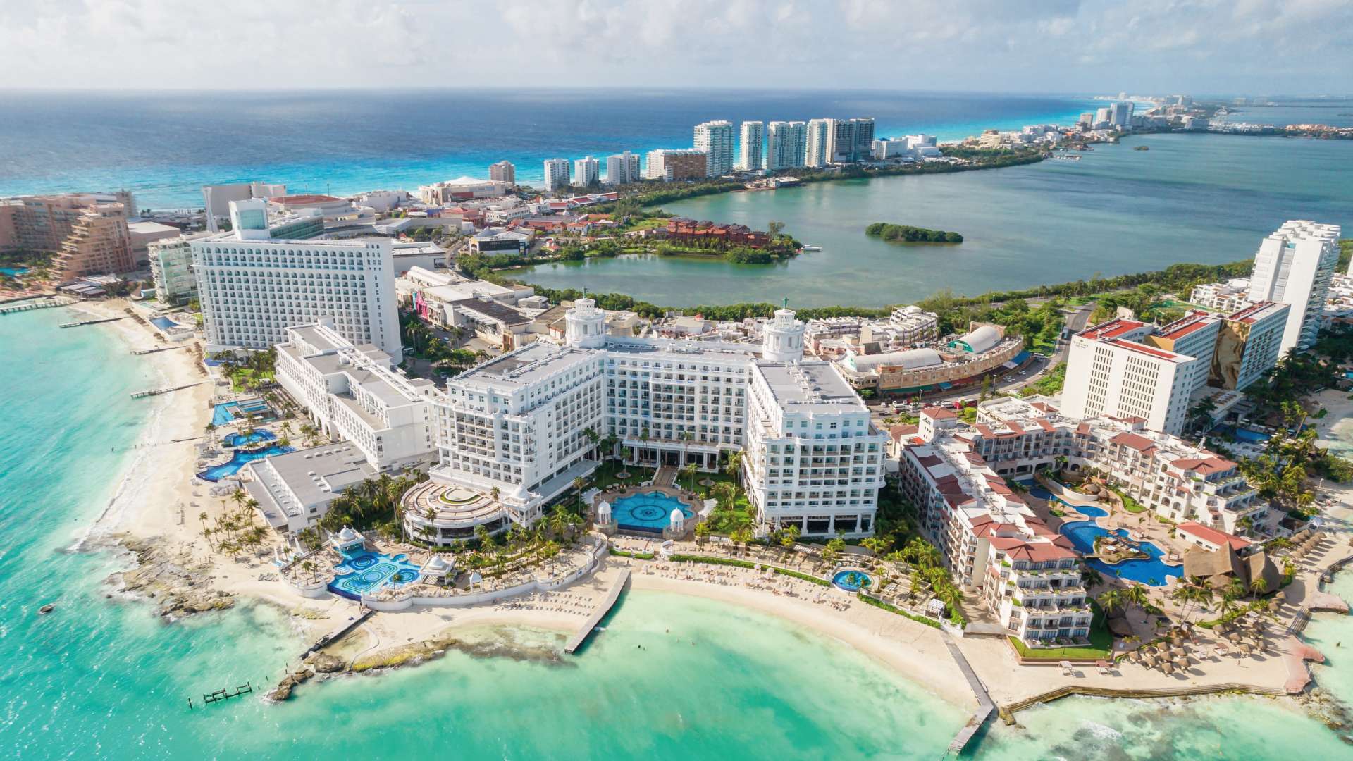 Cancún, Quintana Roo celebra 55 años con un mes de fiesta y cultura