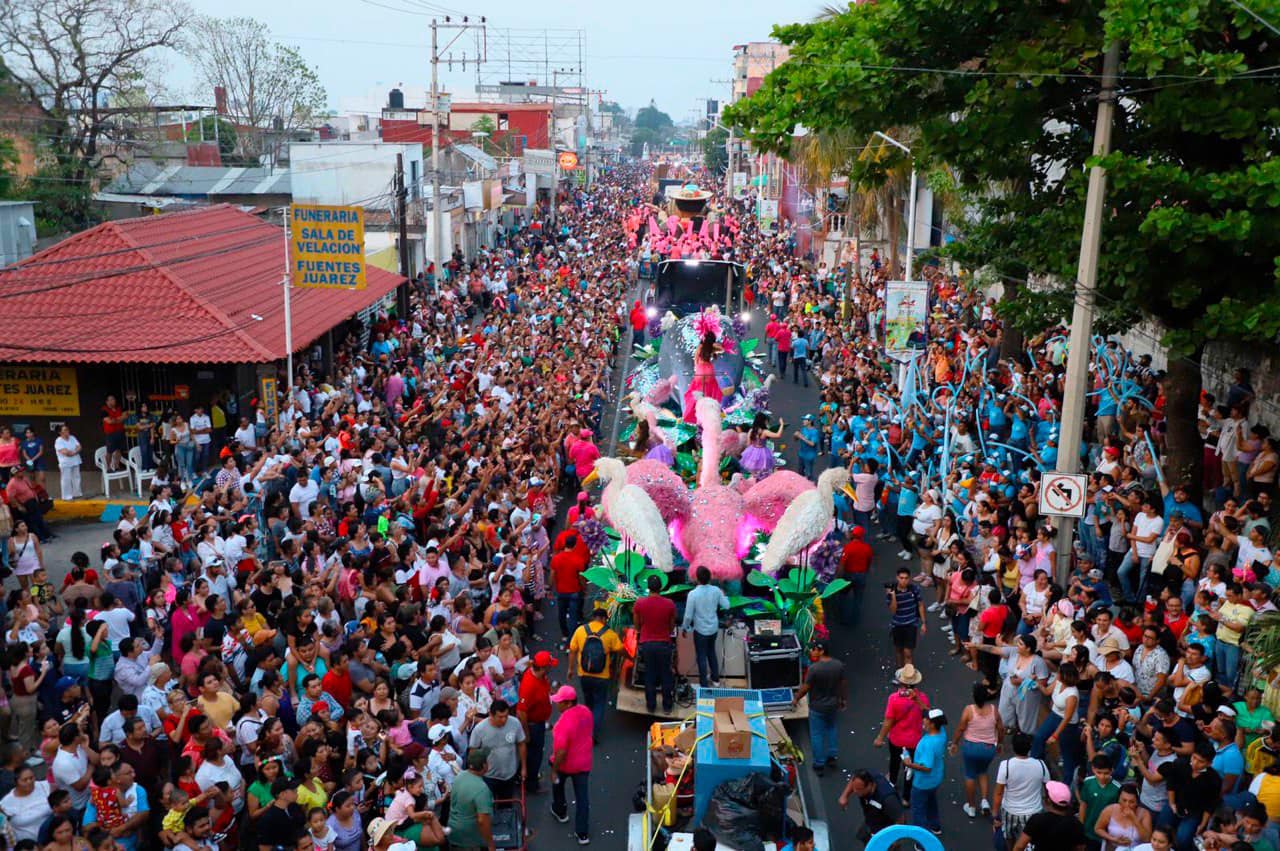 ¡todo listo! Garantizan la seguridad en desfile de carros alegóricos de este domingo la revista del sureste mx Des 3