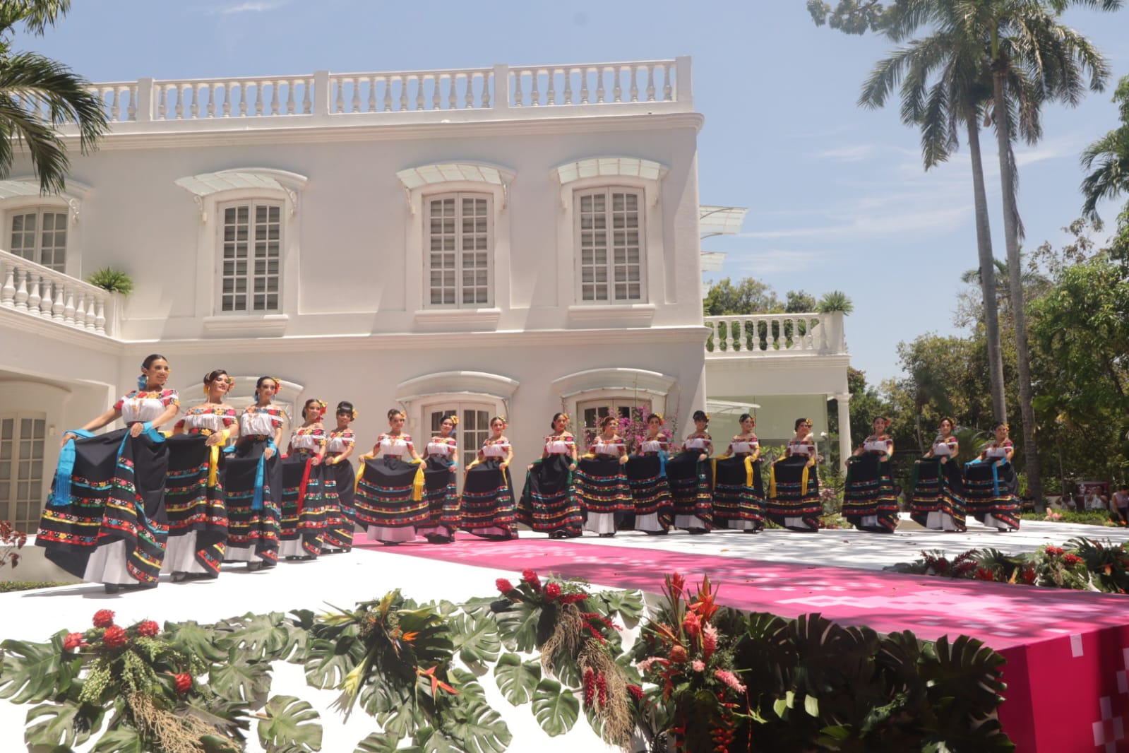 Comienzan actividades de Preferia con presentación a medios de las 17 aspirantes