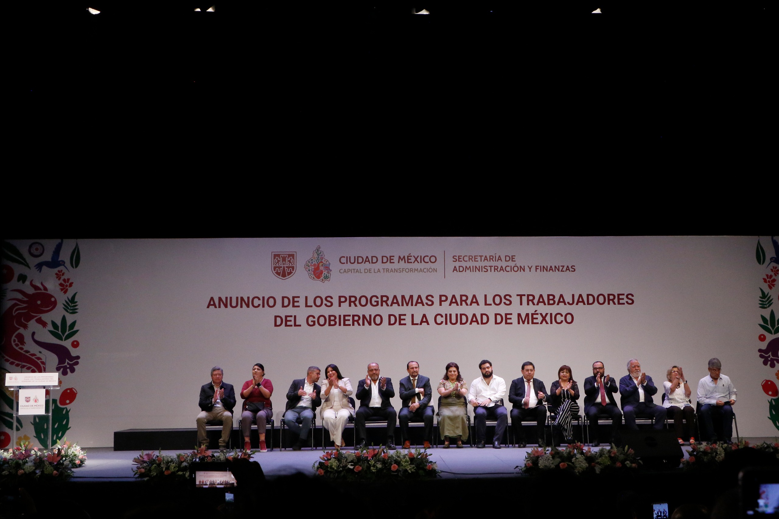 Clara brugada lanza apoyos para más de 42 mil trabajadores del gobierno cdmx la revista del sureste mx Trabajadores 4