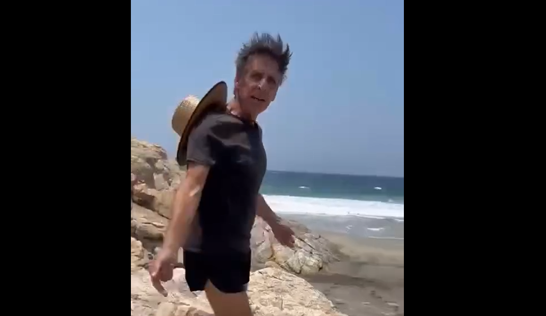 Turista extranjero explota contra salvavidas en playa de Oaxaca por advertencia de seguridad