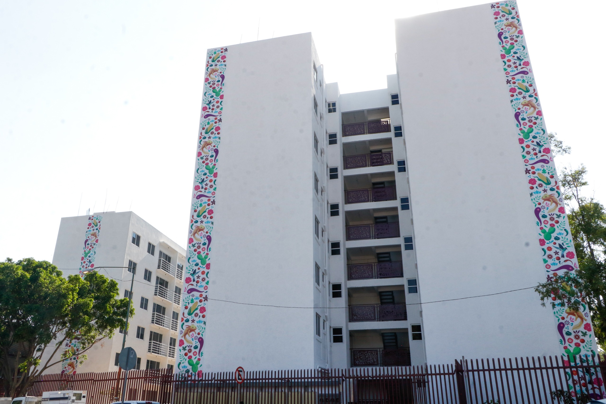 Brugada entrega 196 viviendas nuevas en CDMX con precios accesibles