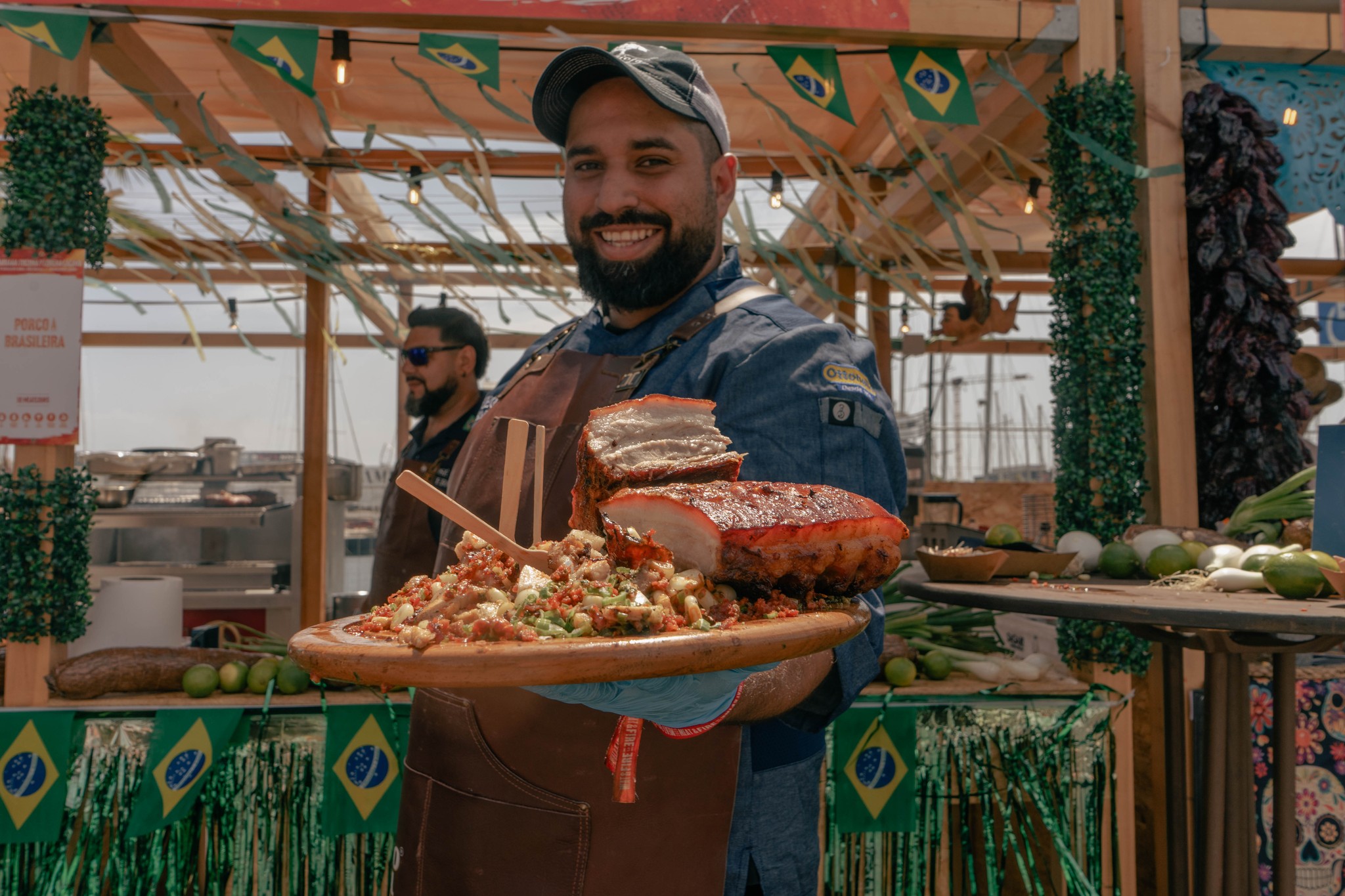El pib yucateco conquista europa en el festival meat & fire 2025 de barcelona la revista del sureste mx Cochinita 2 1
