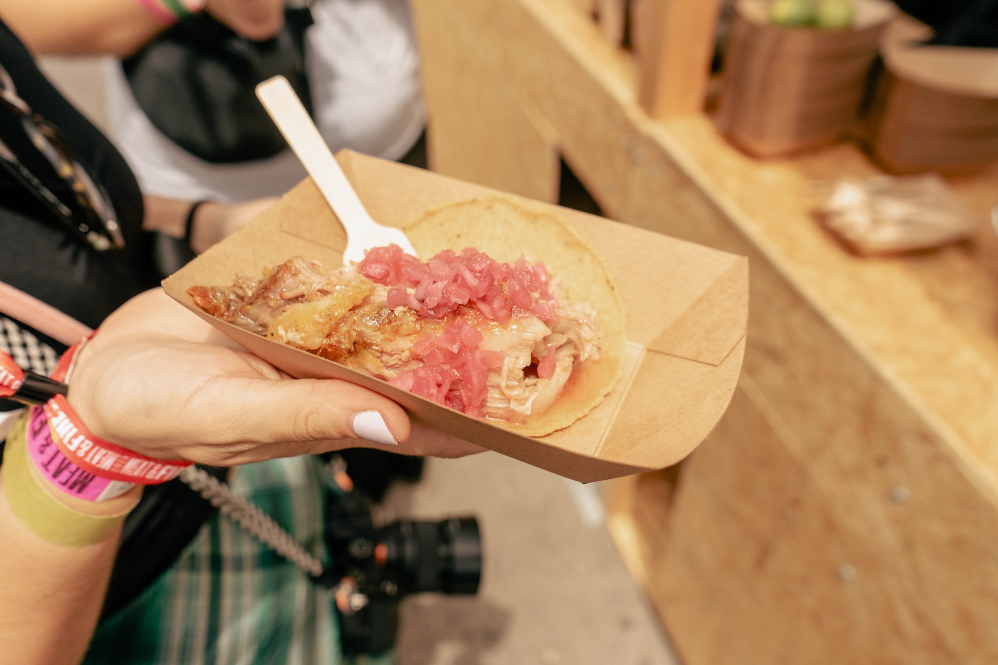 El pib yucateco conquista europa en el festival meat & fire 2025 de barcelona la revista del sureste mx Cochinita 3
