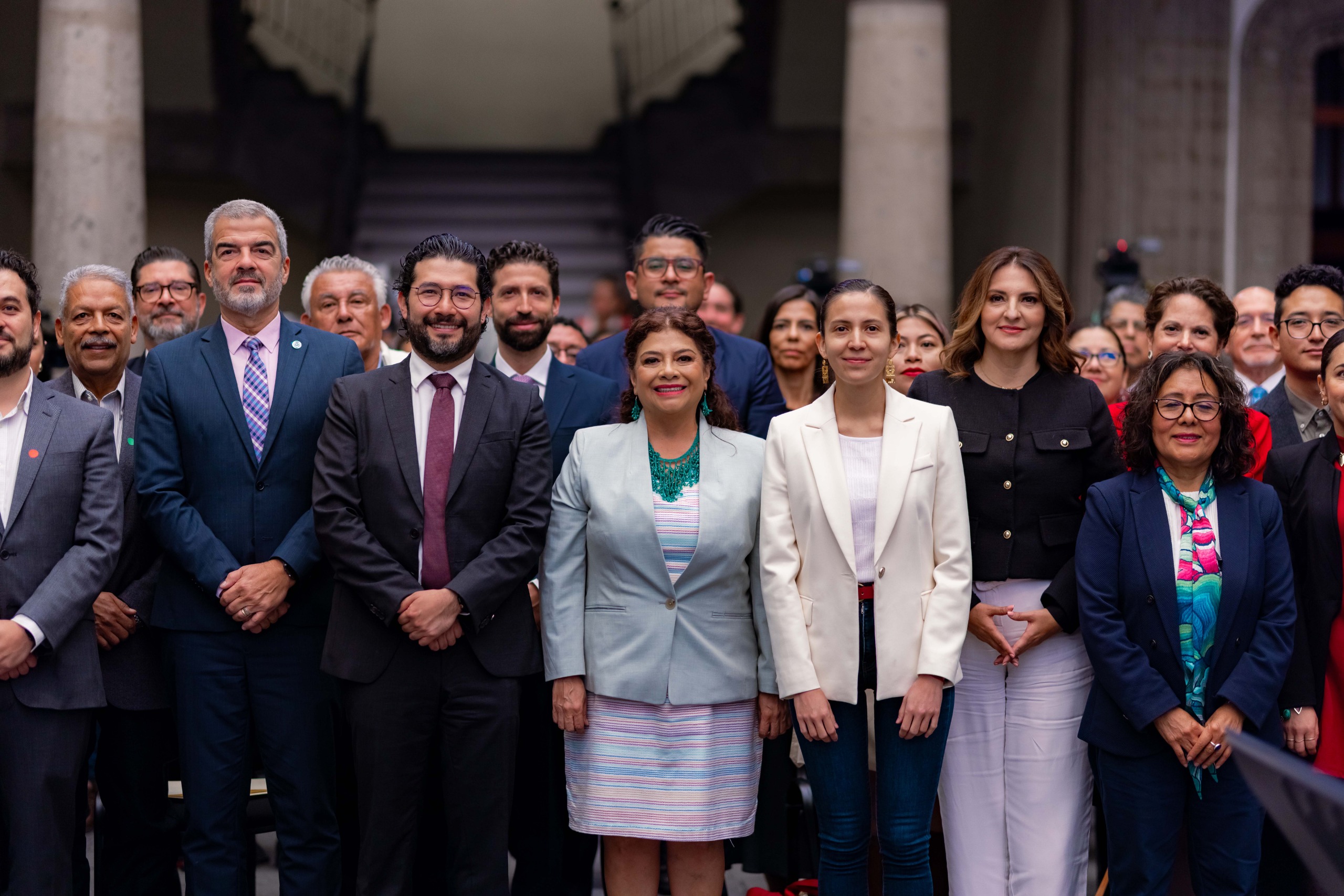 Llama brugada a construir un consenso nacional para implementar la semana laboral de 40 horas la revista del sureste mx Consenso 2
