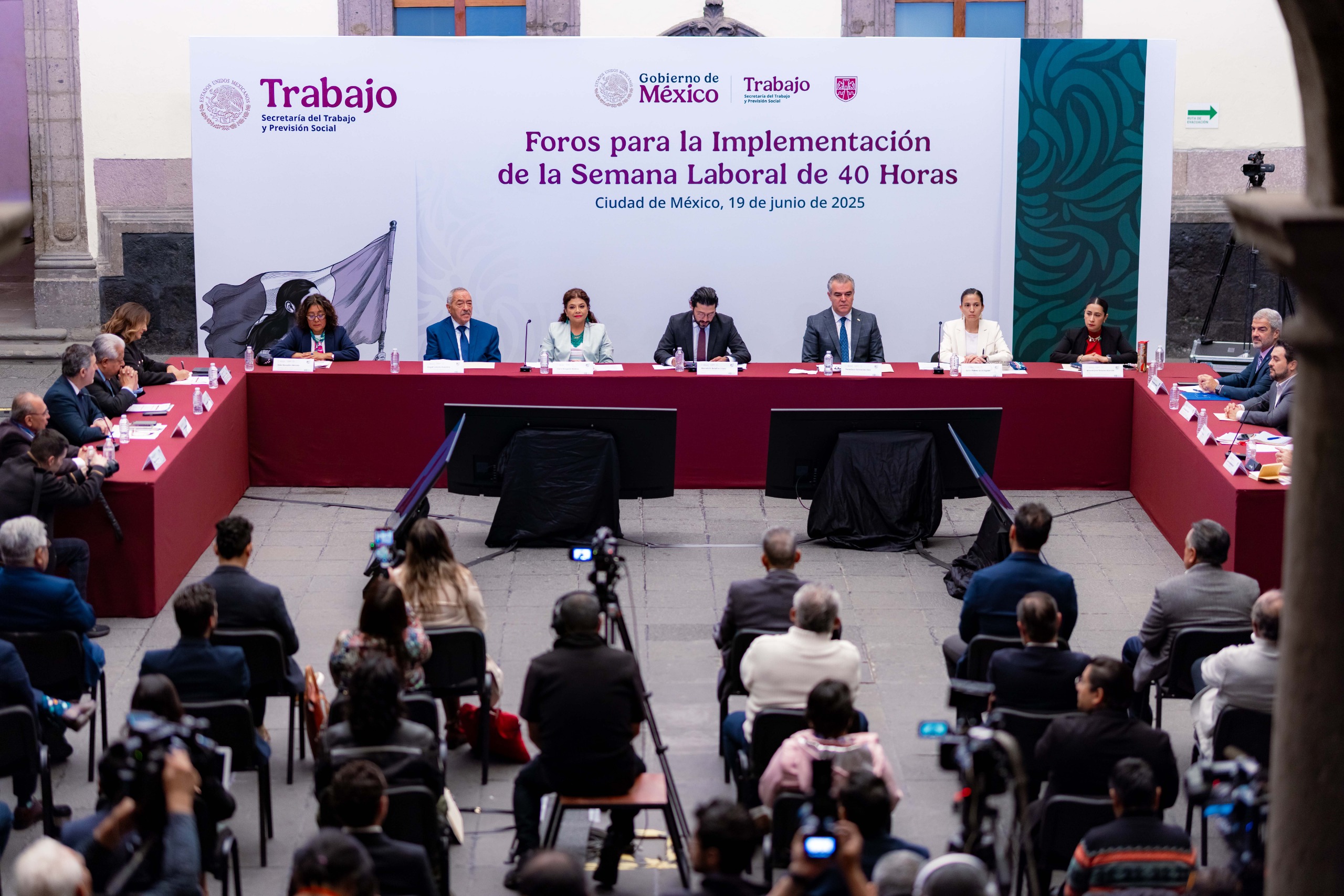 Llama brugada a construir un consenso nacional para implementar la semana laboral de 40 horas la revista del sureste mx Consenso 3