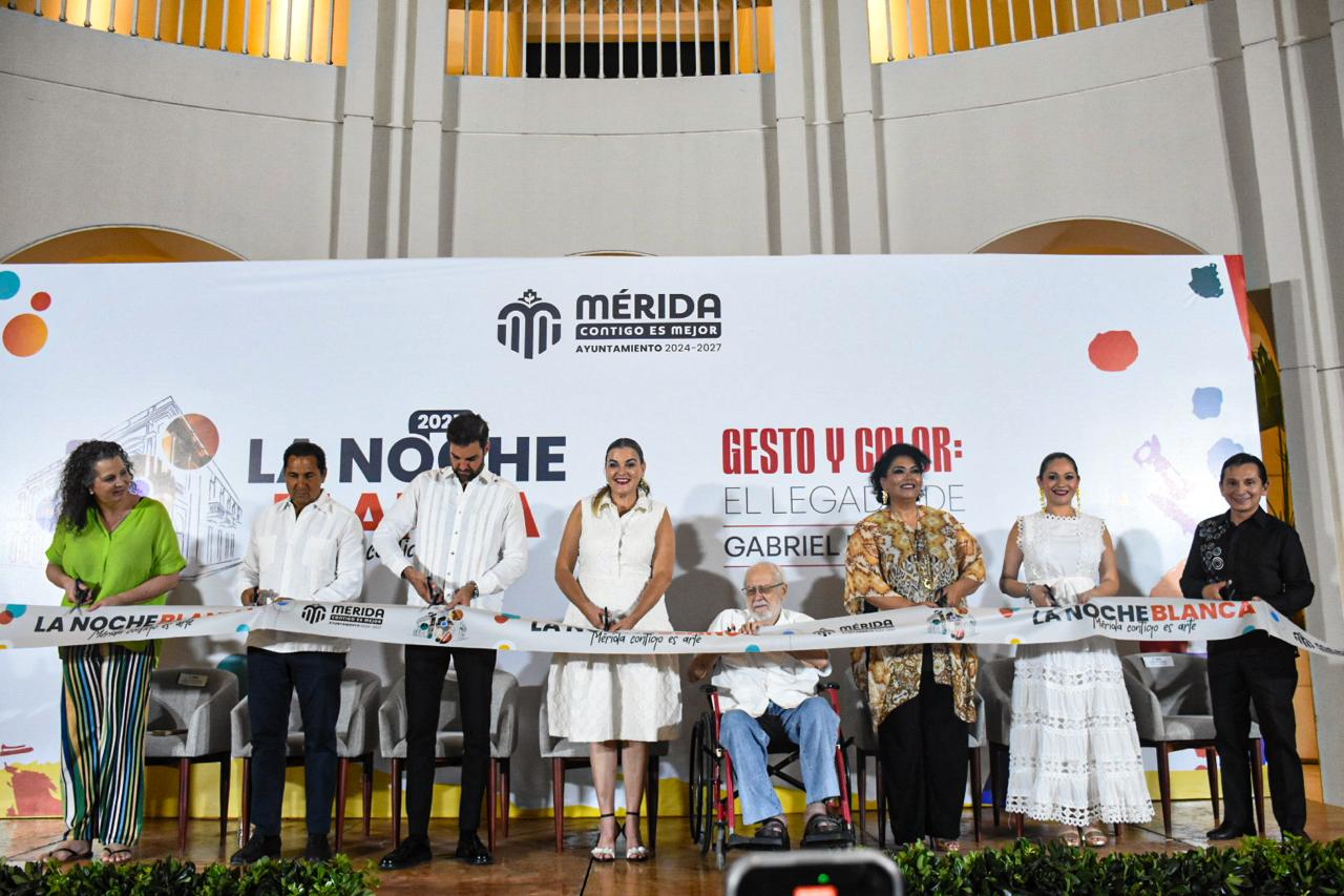 Mérida inaugura la 19ª edición de La Noche Blanca con homenaje al maestro Gabriel Ramírez