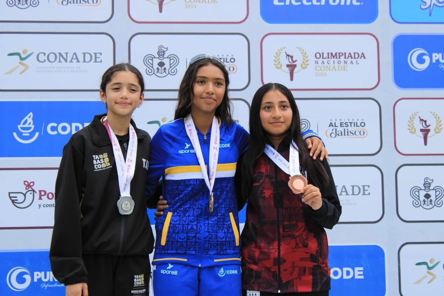 Elisa ramírez suma cuarta medalla en la olimpiada nacional 2025 la revista del sureste mx Elisa 3
