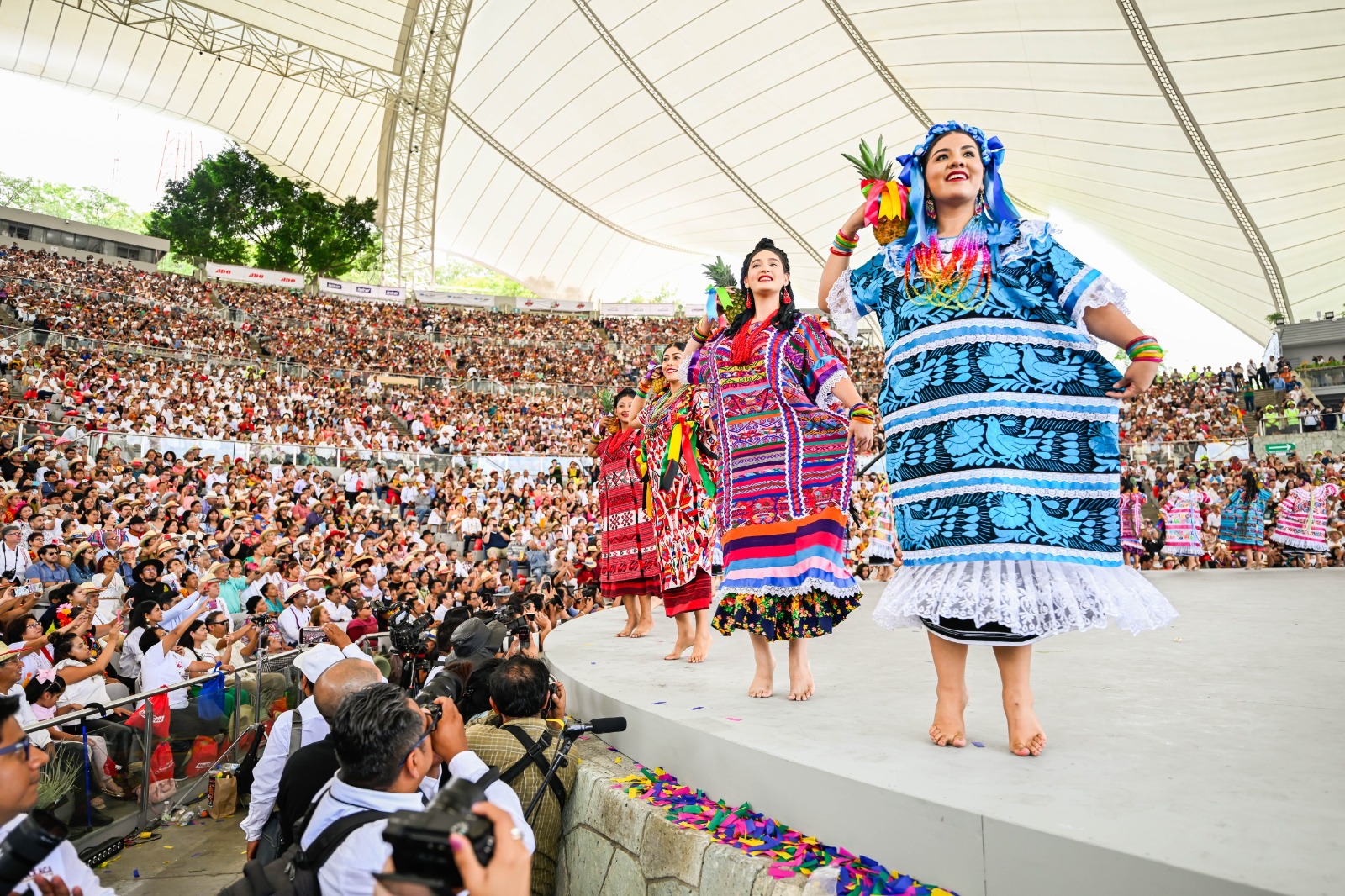 Arranca con gran demanda la venta de boletos para la guelaguetza 2025 en oaxaca la revista del sureste mx Guelaguetza 2