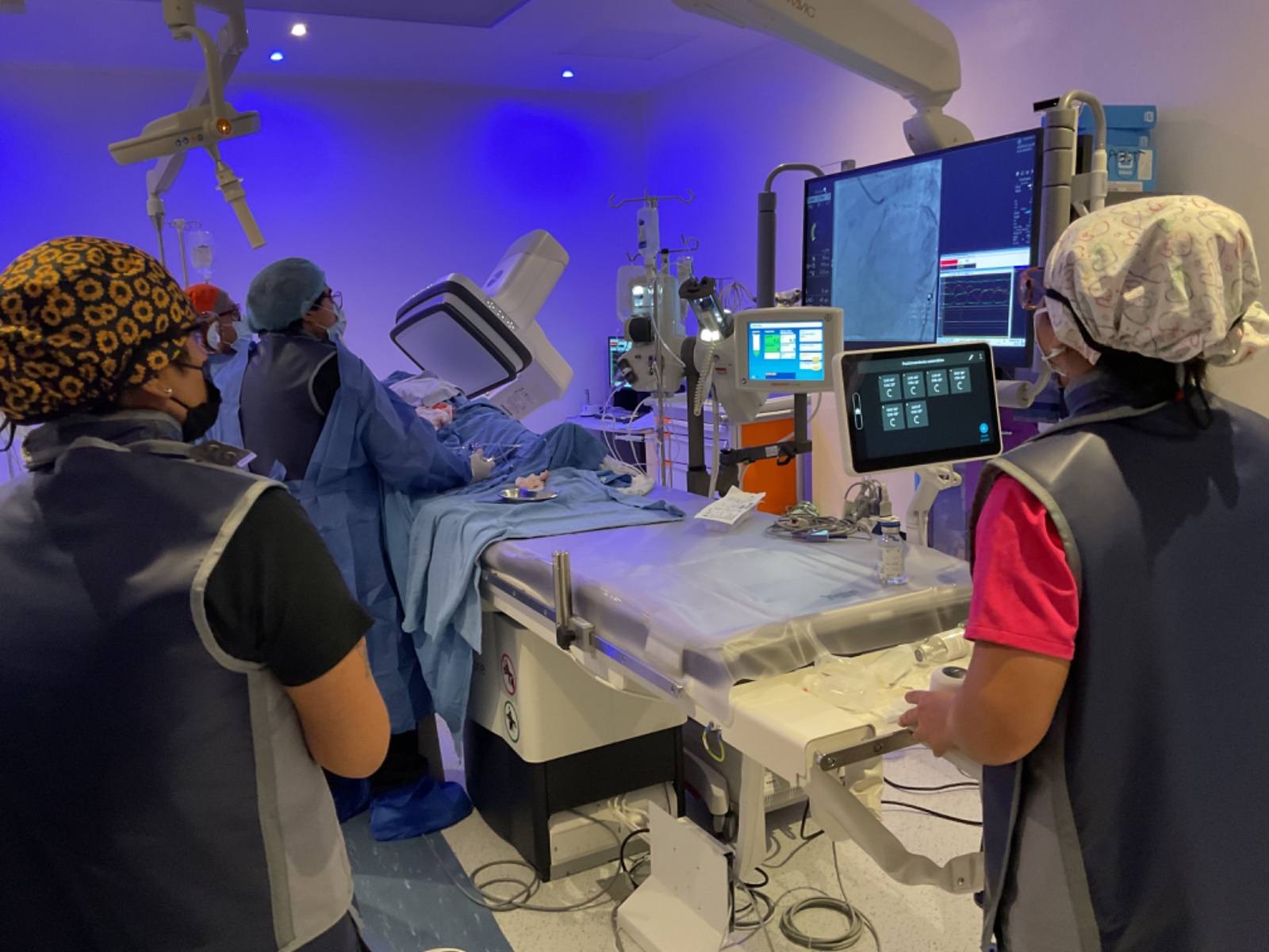 Issste oaxaca inaugura sala de hemodinamia con exitoso cateterismo cardiaco la revista del sureste mx Isssste Oaxaca 2