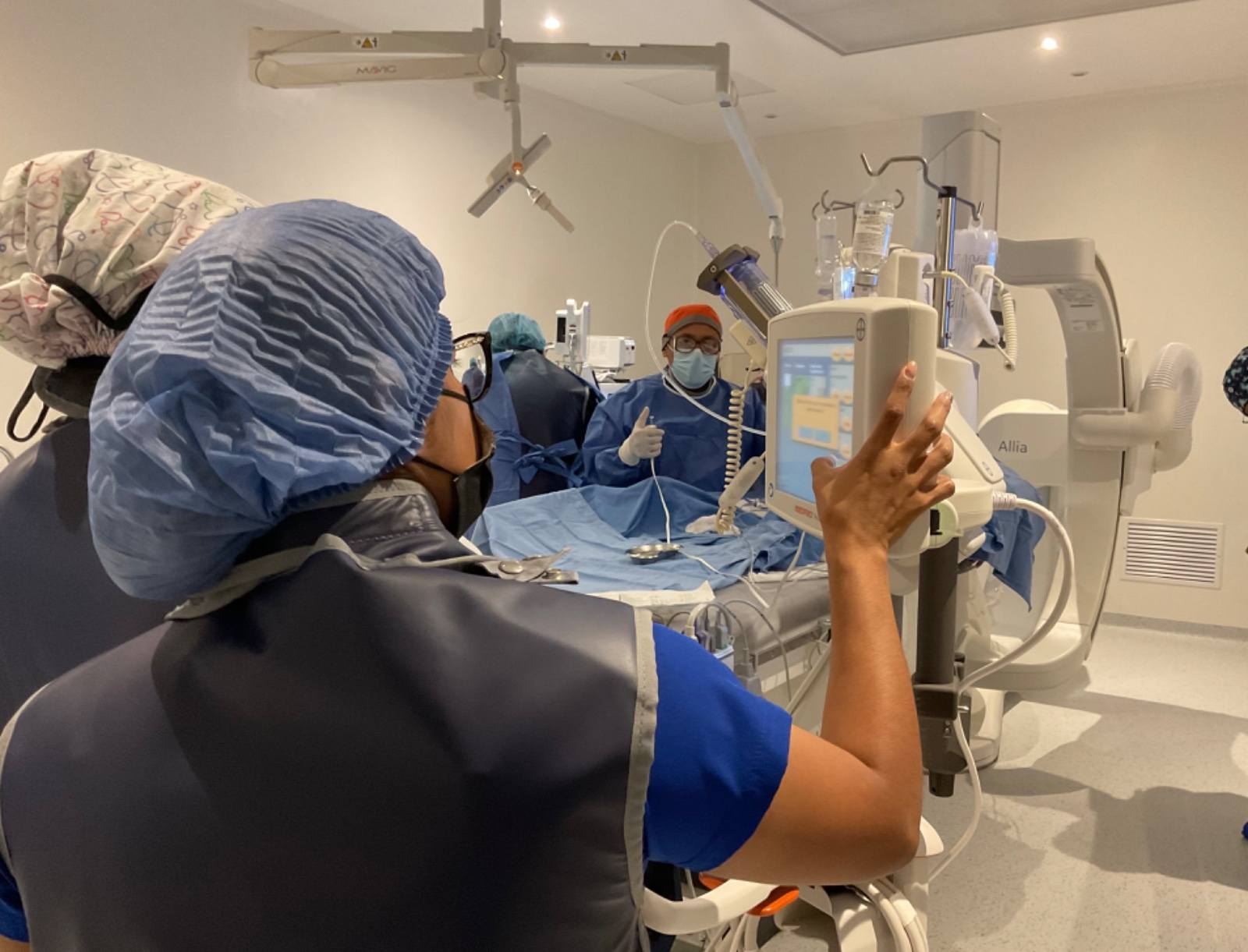 Issste oaxaca inaugura sala de hemodinamia con exitoso cateterismo cardiaco la revista del sureste mx Isssste Oaxaca 3