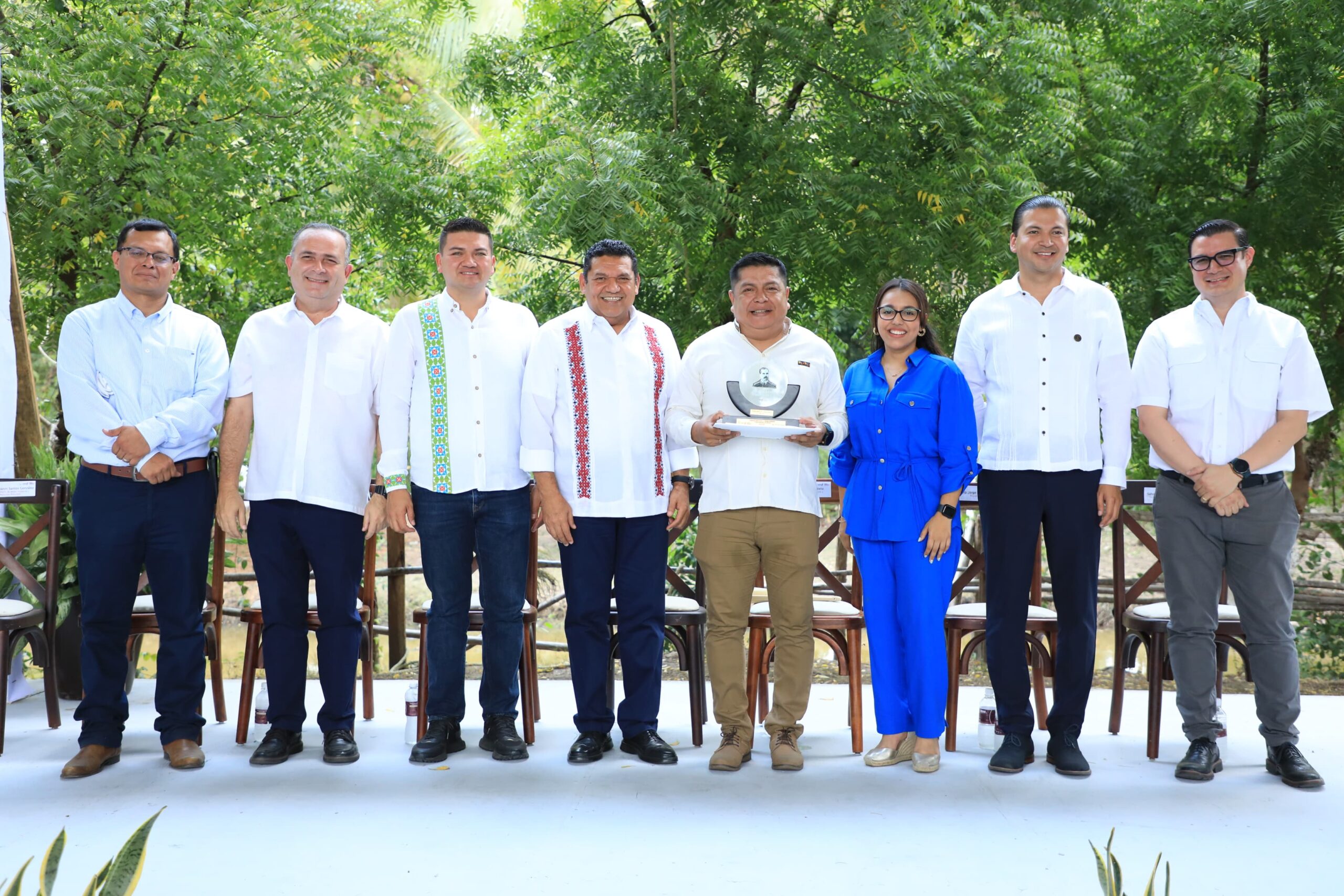 Javier may entrega premio estatal de medio ambiente y anuncia nueva área natural protegida la revista del sureste mx Lagunas 4 Scaled