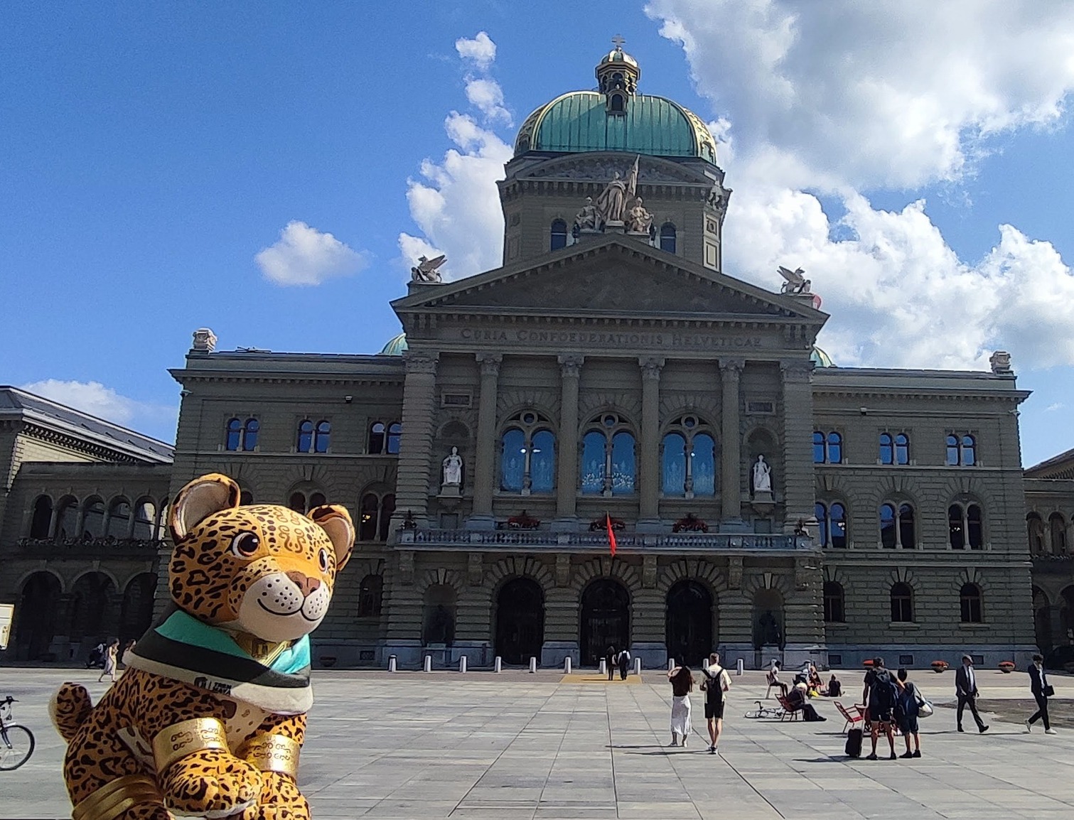 México lleva su legado al extranjero con Temayín como rostro turístico del Tren Maya