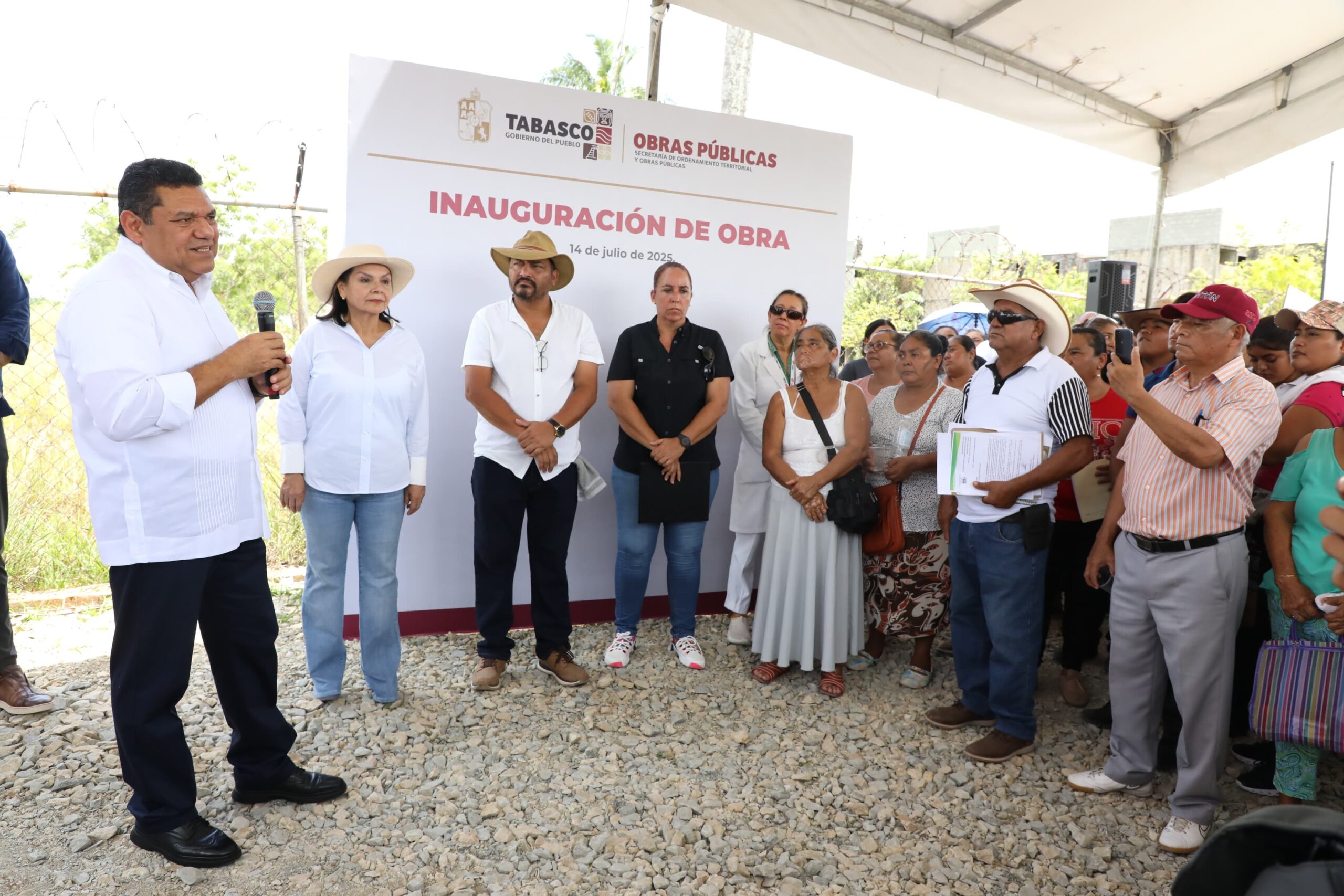 La transformación avanza con bienestar y desarrollo: Javier May