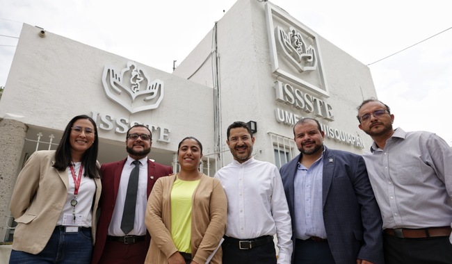 Martí Batres supervisa en Querétaro unidad de medicina familiar del ISSSTE