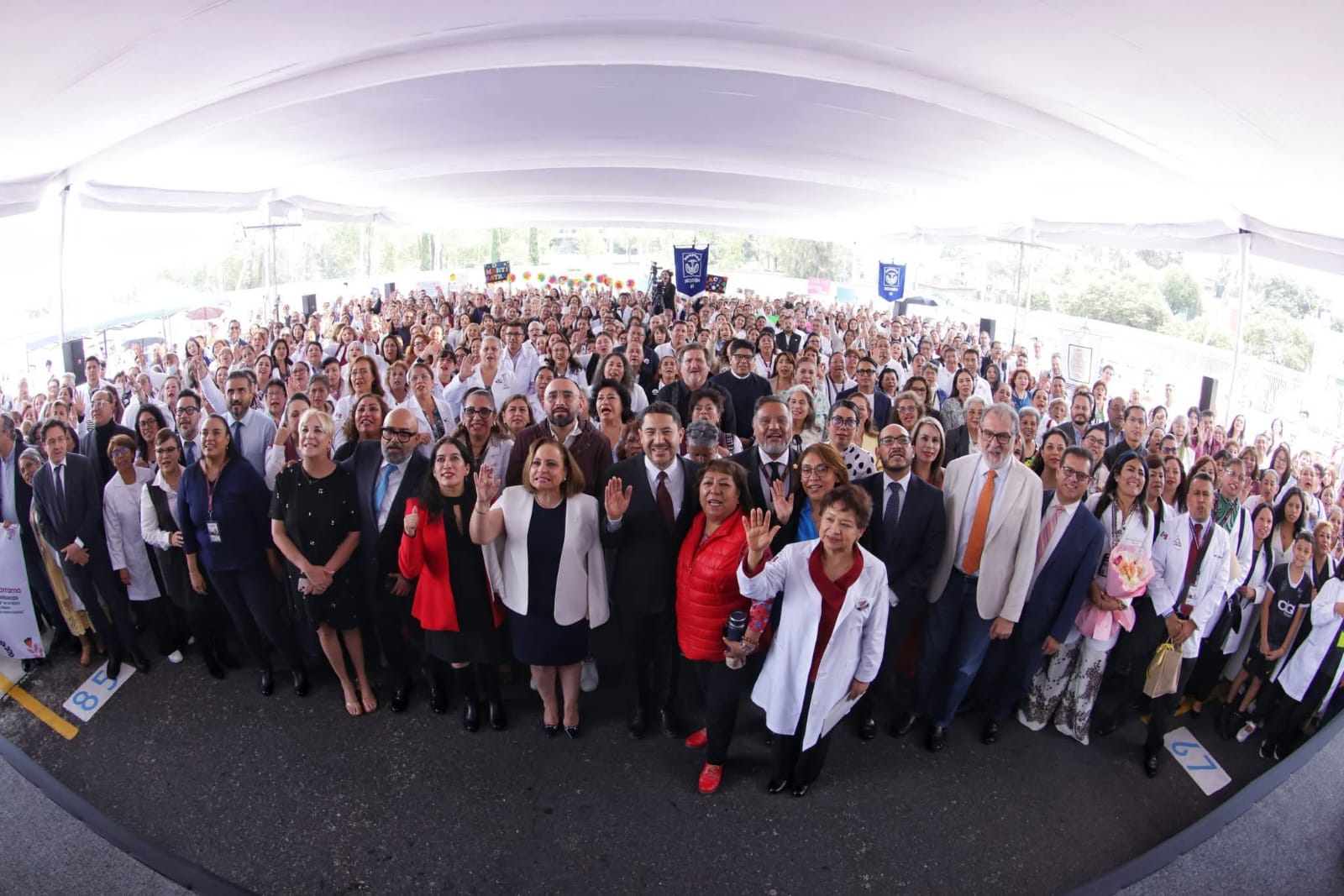 Reconoce martí batres labor de trabajadores sociales del issste con renivelación salarial la revista del sureste mx Trabajadoras 1