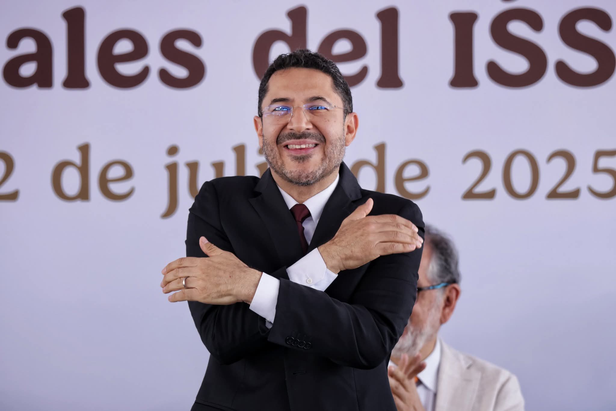 Reconoce martí batres labor de trabajadores sociales del issste con renivelación salarial la revista del sureste mx Trabajadoras 3