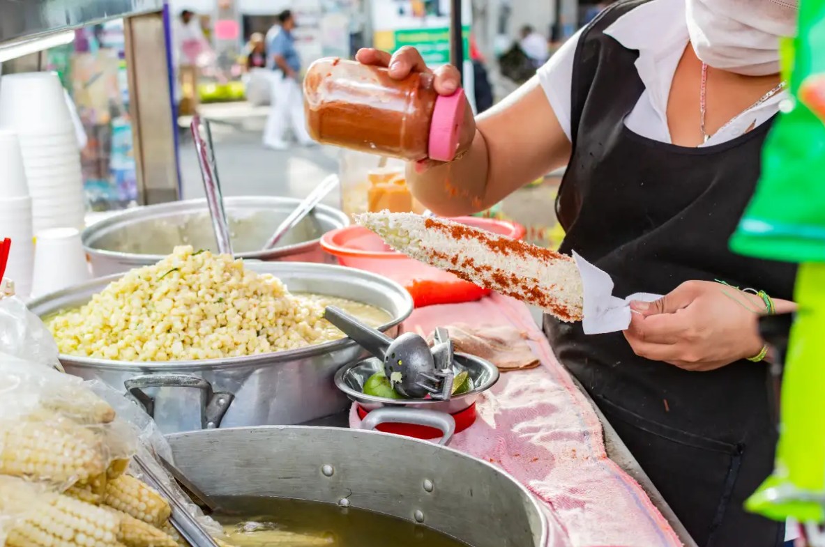 Todo listo para la feria del elote 2025 en cdmx la revista del sureste mx Esquite 1