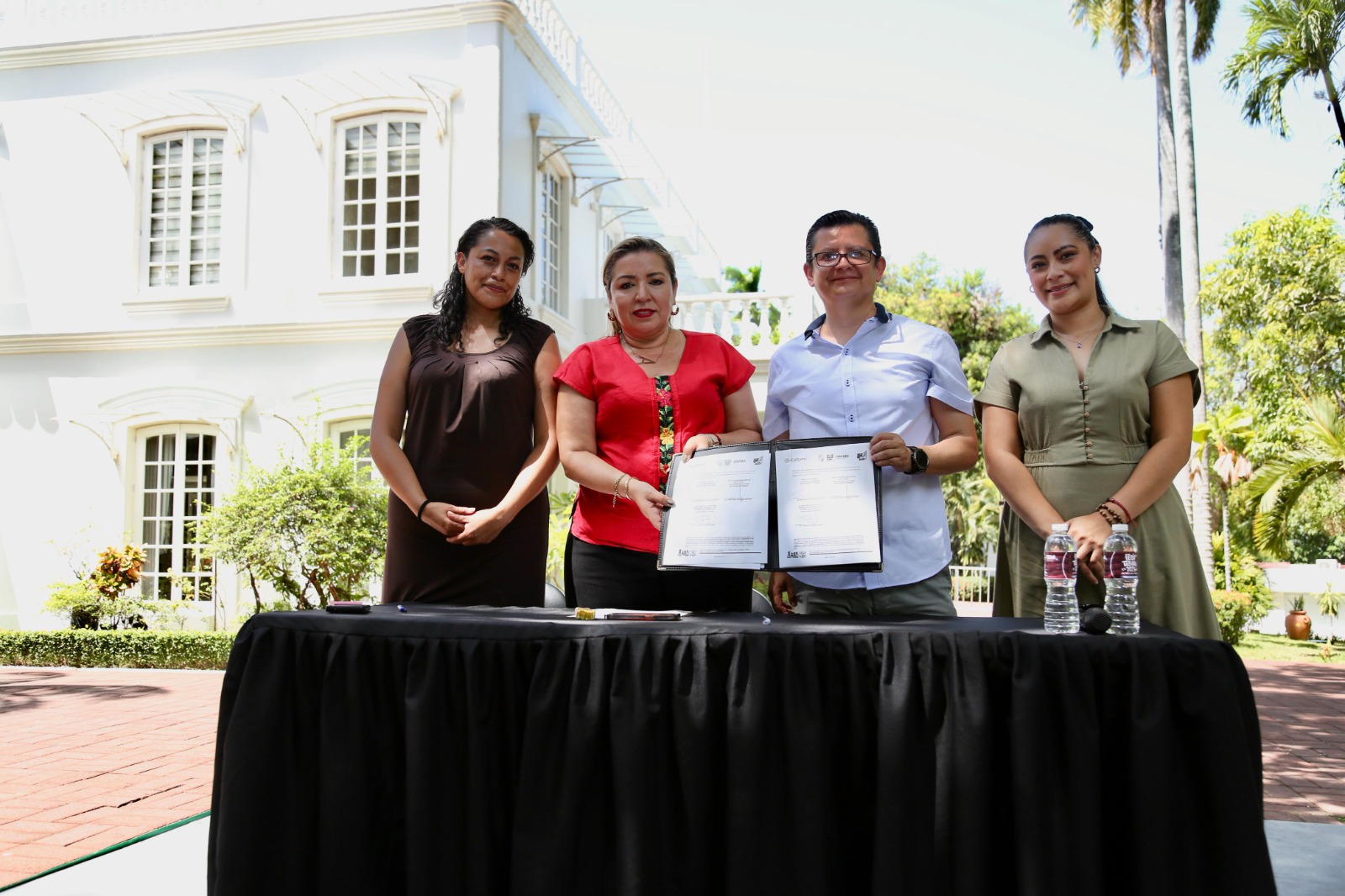 Gobierno de méxico y tabasco firman convenio por la cultura comunitaria la revista del sureste mx Firma 2
