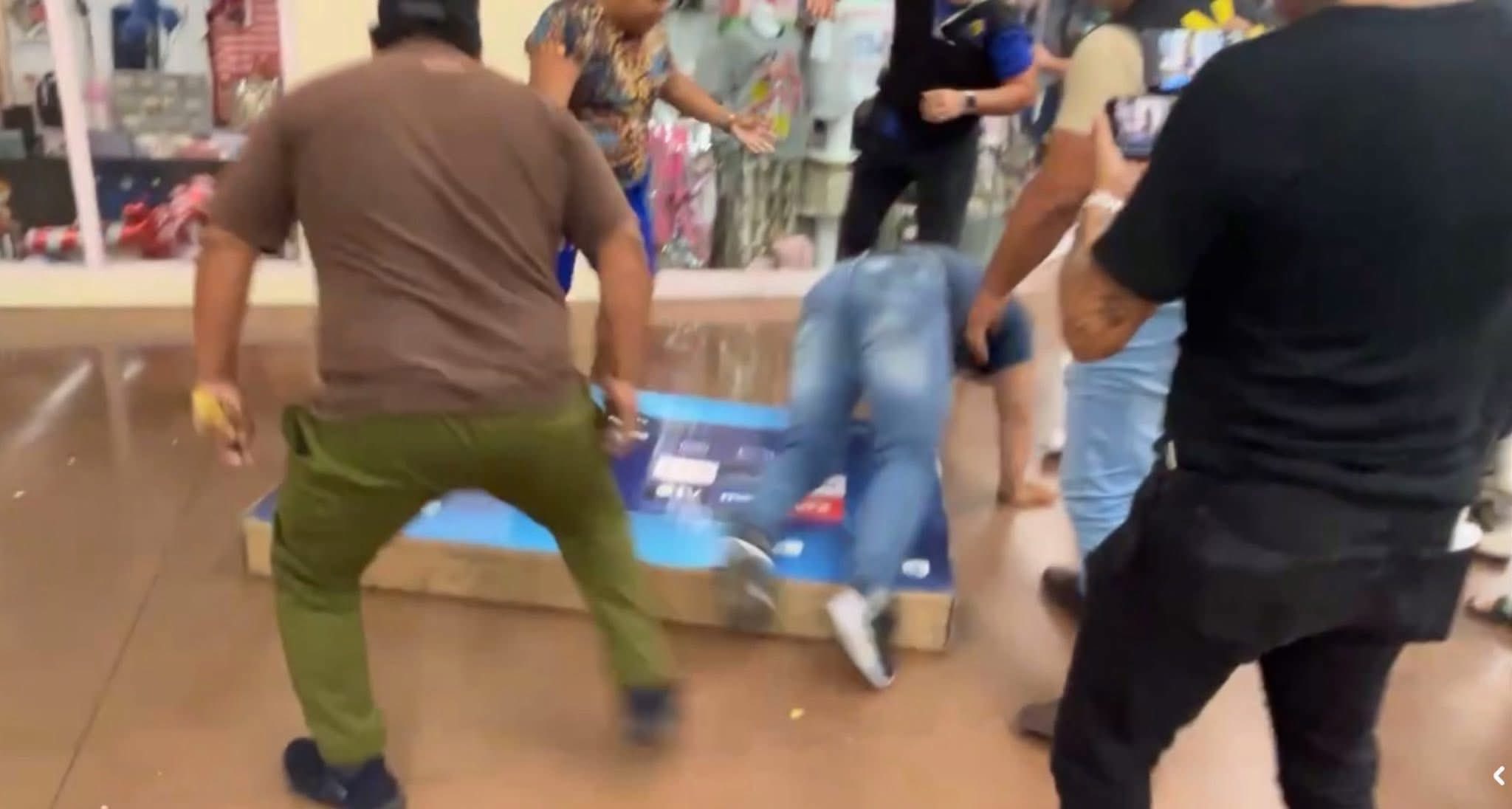 Policía interviene en walmart de campeche tras conflicto por pantallas en liquidación de $549 la revista del sureste mx Waltmart 2