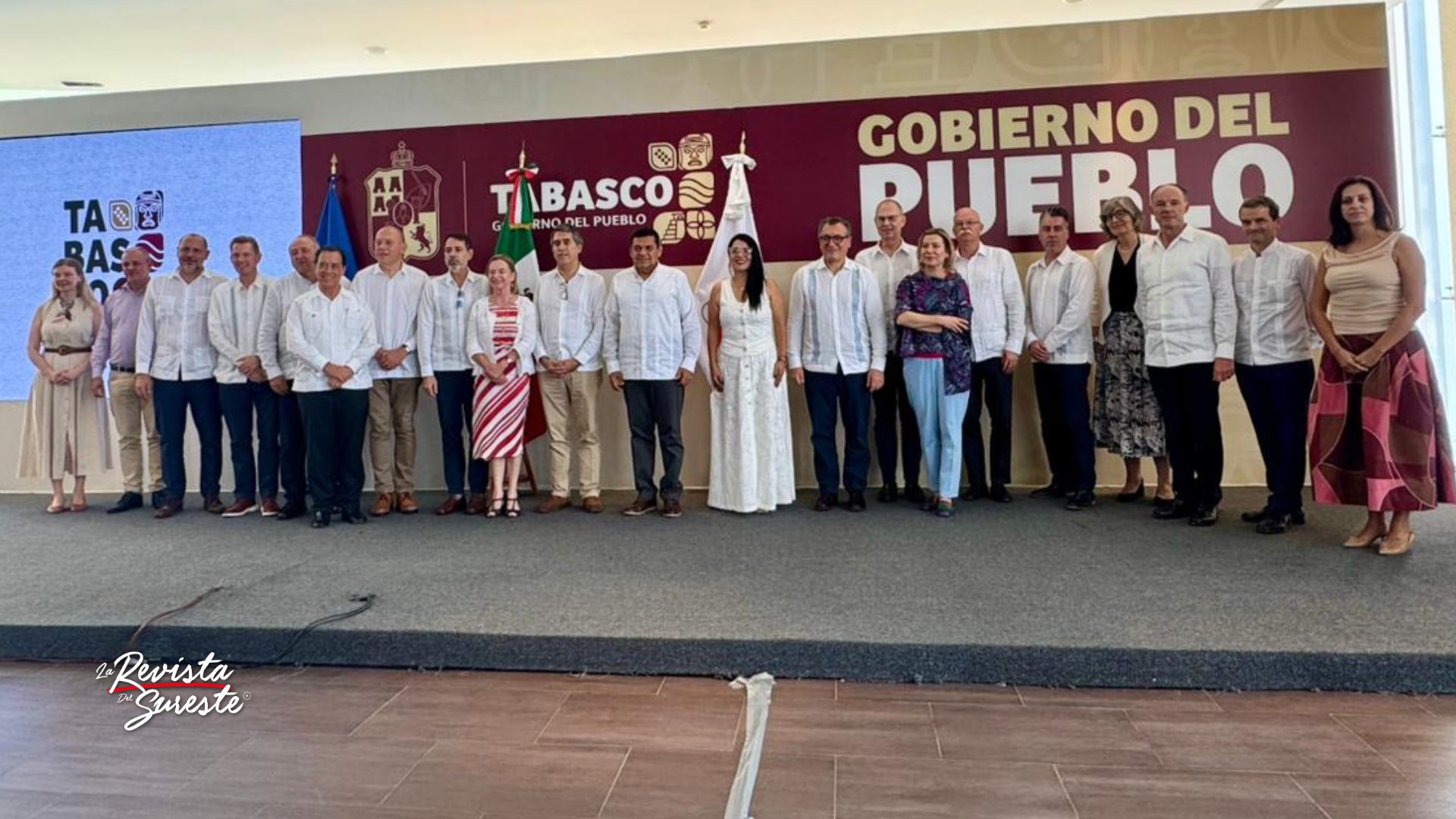 Gobernador Javier May fortalece alianzas estratégicas con embajadores Europeos