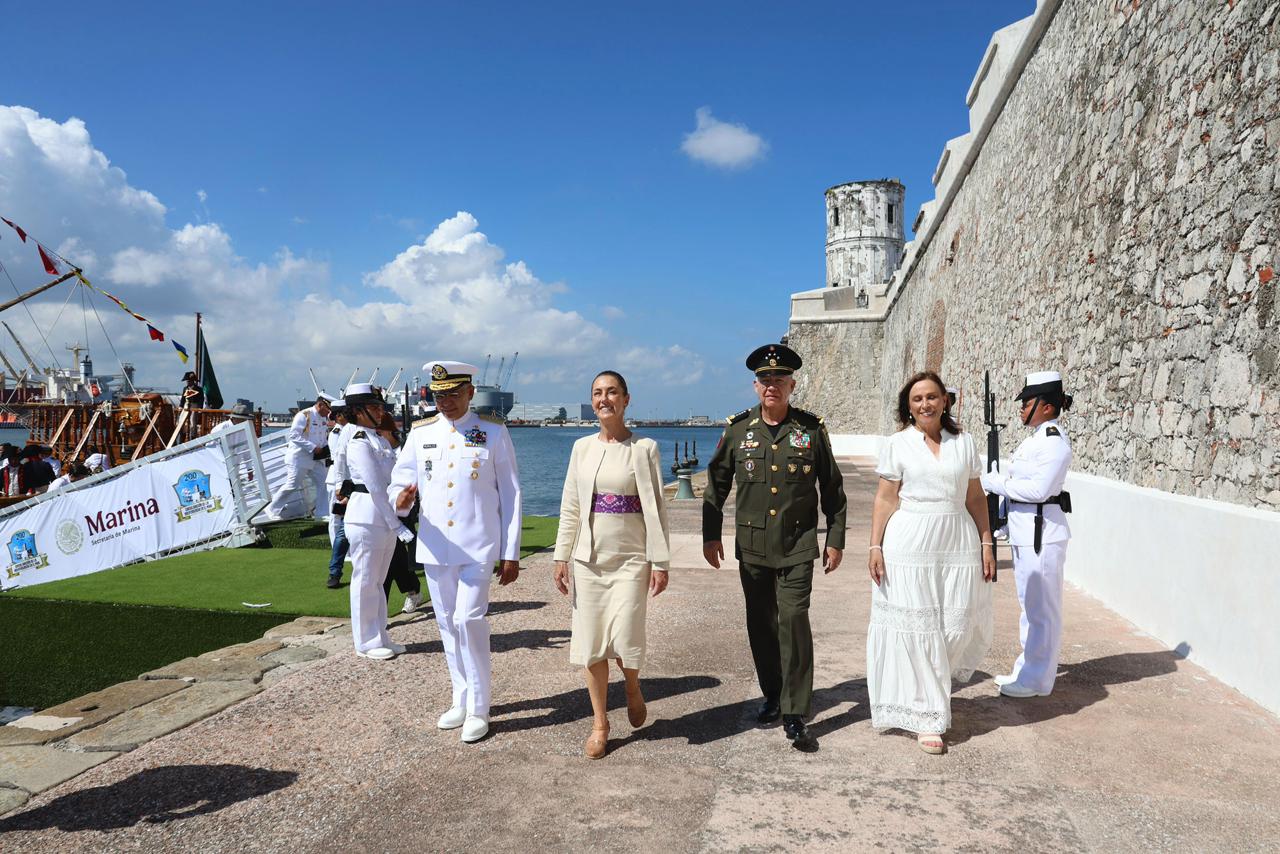 231125 Csp Conmemoracion De Los 200 Anos De La Independencia En La Mar 9