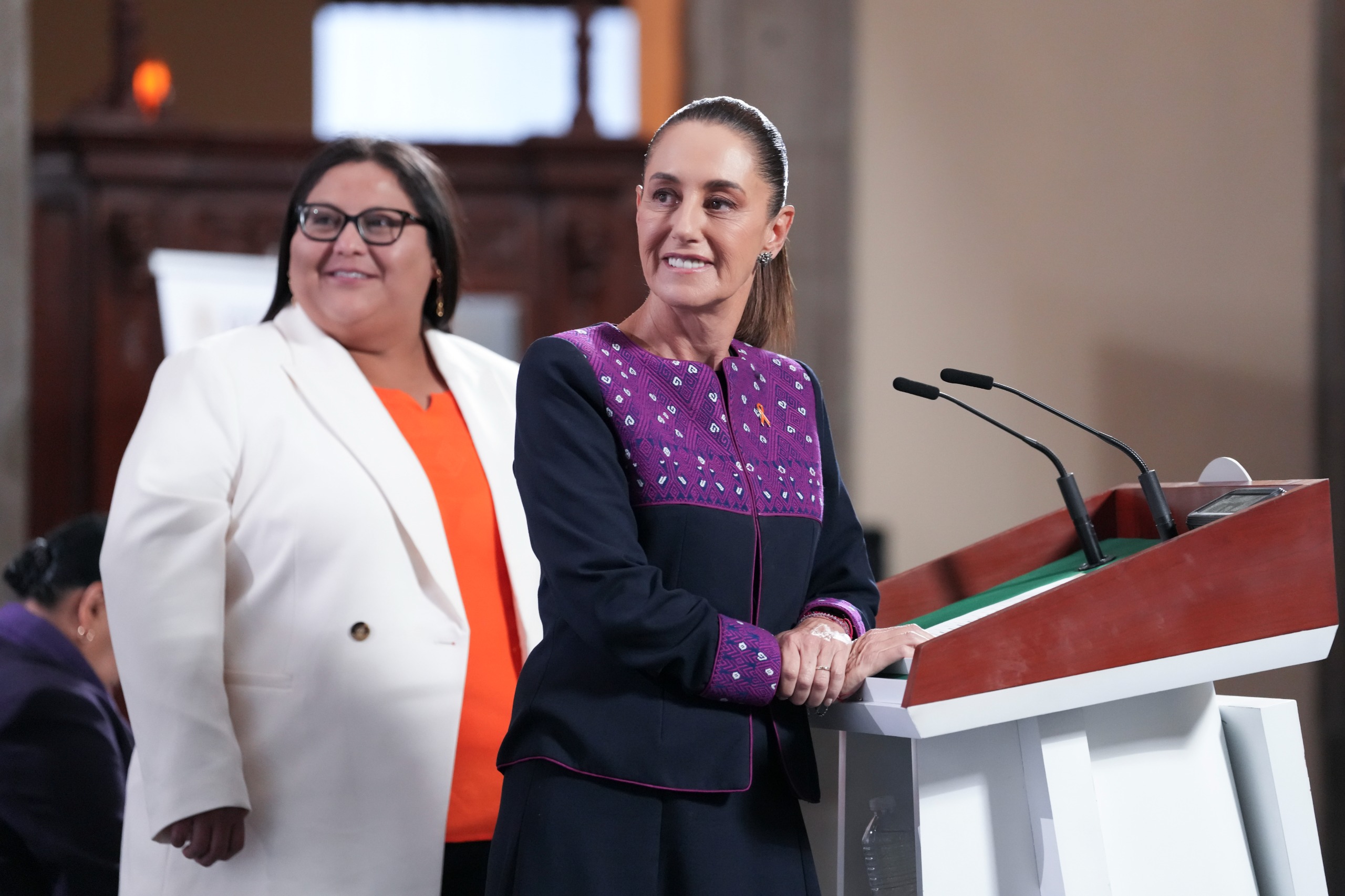 Gobierno de méxico y estados sellan un compromiso histórico por la vida y la dignidad de las mujeres la revista del sureste mx 251125 Csp Conferencia De Prensa 7