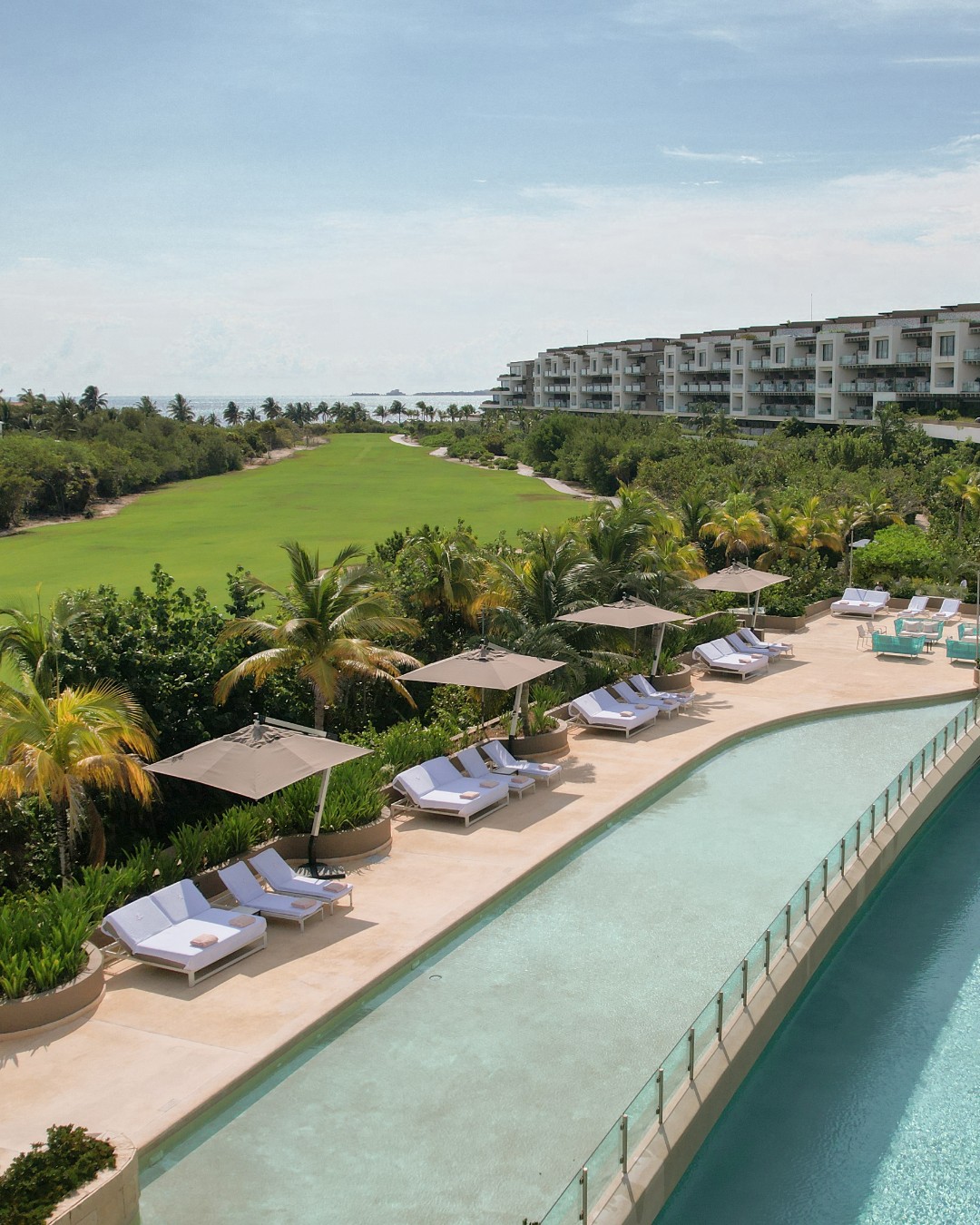 Tres tesoros del sureste mexicano deslumbran en los readers' choice awards 2025 la revista del sureste mx Atelier Playa Mujeres