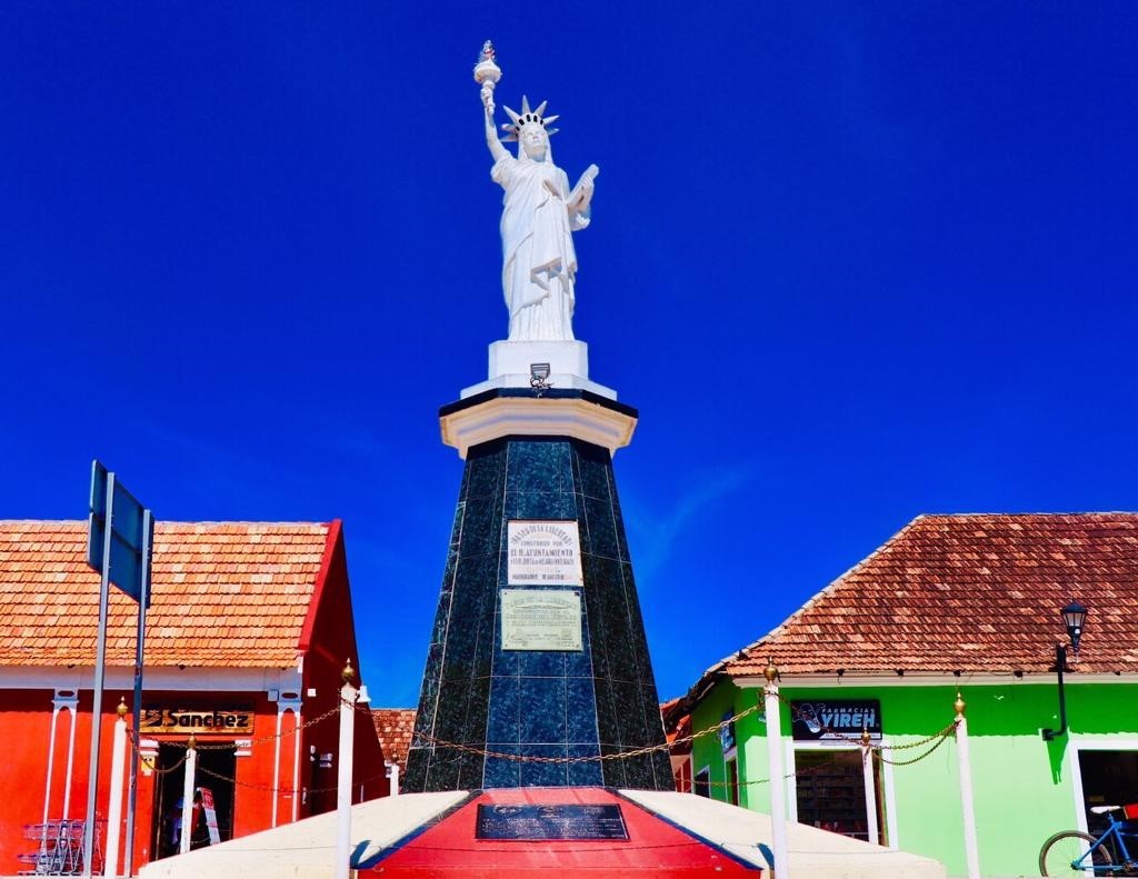 Palizada El Pueblo Magico De Campeche Que Sorprende Al Mundo Con Su Propia Estatua De La Libertad