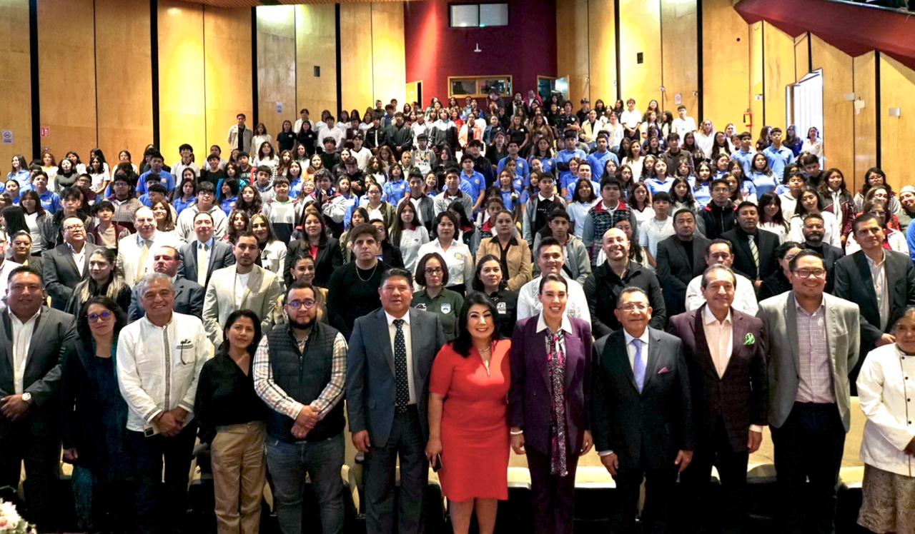 Tlaxcala impulsa su liderazgo turístico: sectur fortalece la formación académica en la iv expo de turismo uatx 2025 la revista del sureste mx Tlaxcala Impulsa Su Liderazgo Turistico Sectur Fortalece La Formacion Academica En La Iv Expo De Turismo Uatx 2025 2
