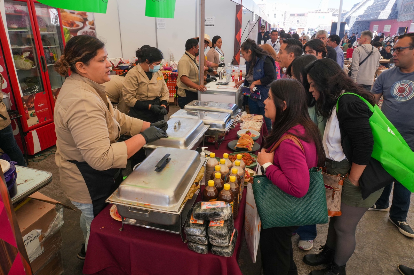 Yucatán deslumbra en el tianguis nacional de pueblos mágicos 2025 y consolida su liderazgo turístico en méxico la revista del sureste mx Whatsapp Image 2025 11 19 At 11.27.37 Am 2