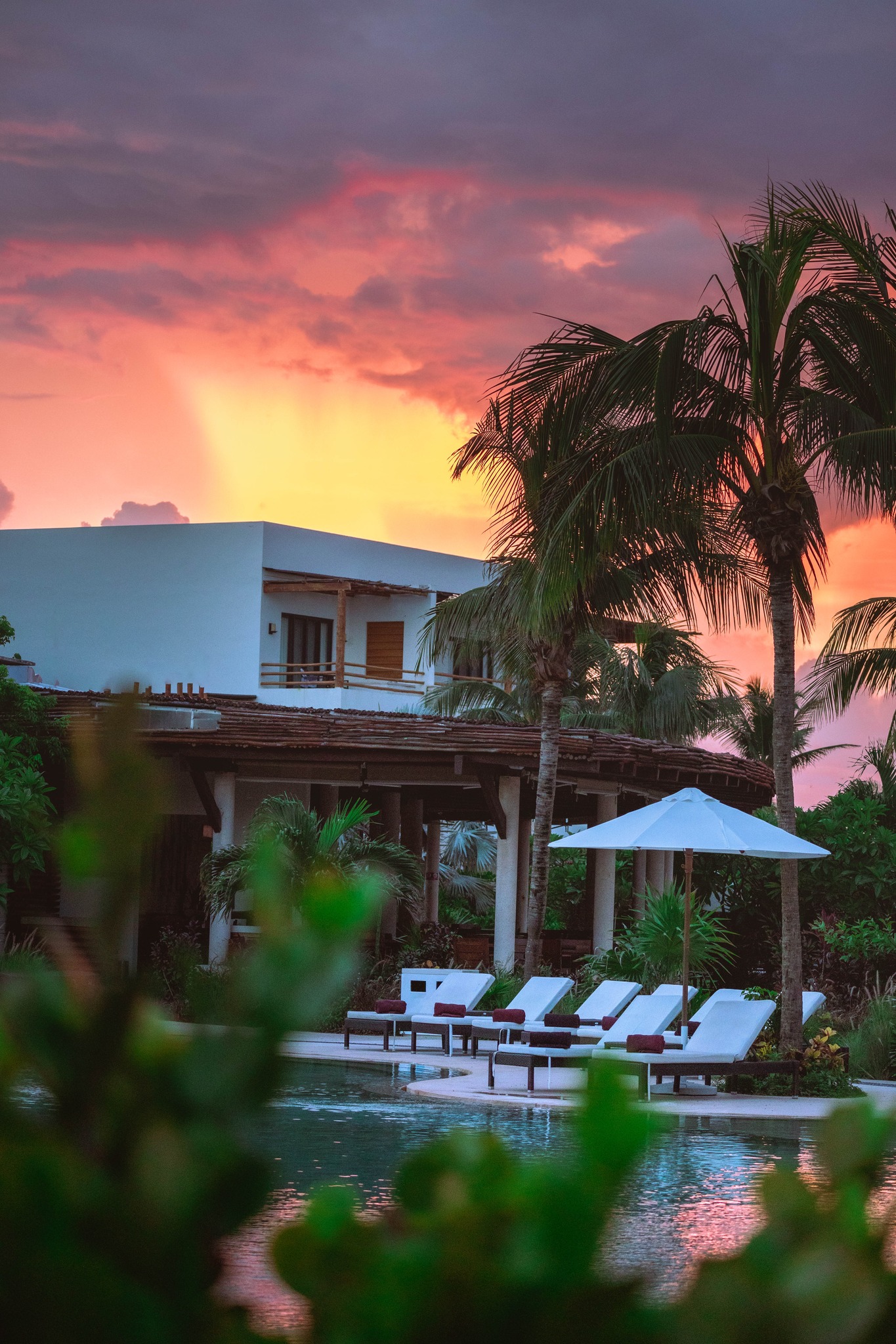¡ni dubái ni maldivas! El mejor hotel del mundo está en tulum: secrets akumal conquista tripadvisor la revista del sureste mx 485968102 1116352080534763 5633038996469894954 N