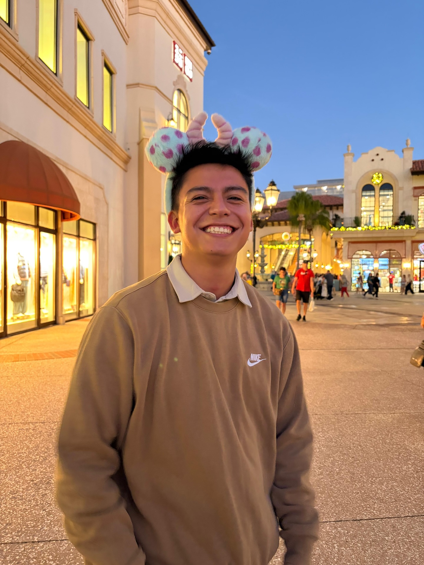 Chef de comitán se integra al equipo culinario de disney la revista del sureste mx 591164044 18098093347836432 2585852854217083202 N