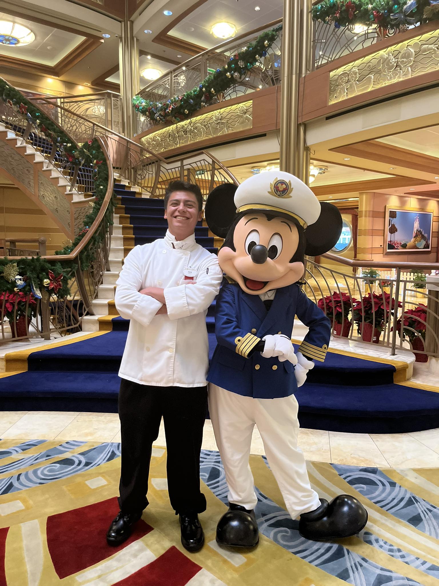 Chef de comitán se integra al equipo culinario de disney la revista del sureste mx 596620798 1571268844288407 6190780233244512315 N