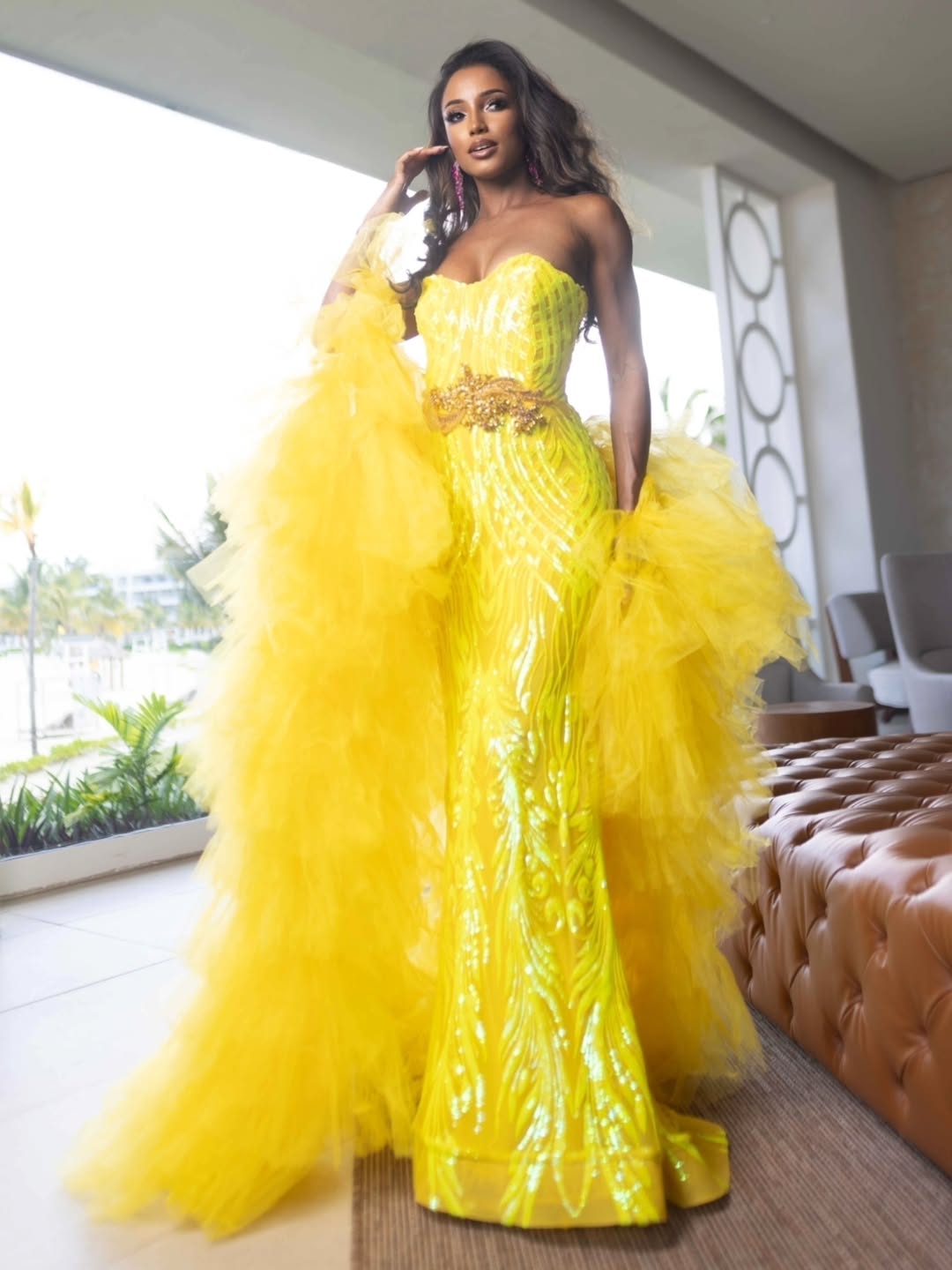 Miss jamaica regresará a su país para continuar su recuperación tras grave accidente en miss universo la revista del sureste mx 💛 Golden Glamour In Paradise 💛Miss Universe Jamaica Gabrielle Henry Lights Up The @Princessgr