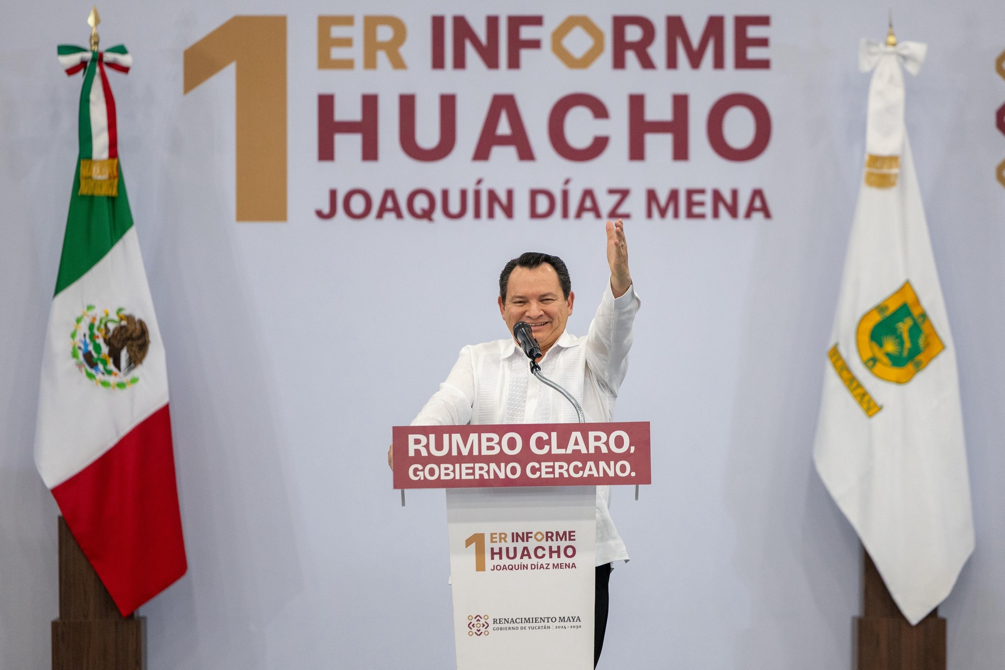 Huacho Diaz Mena Rinde Su Primer Informe Y Marca El Rumbo Del Renacimiento De Yucatan