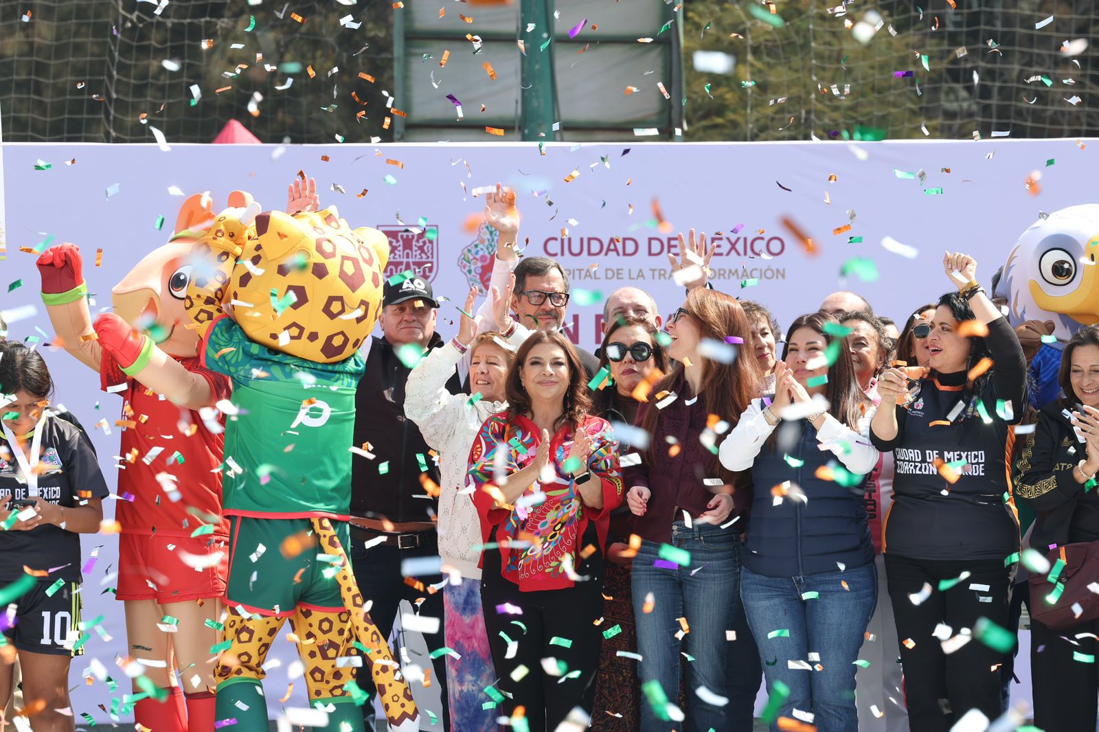 Ciudad De Mexico Hace Historia Clara Brugada Encabeza La Gran Final Del Torneo Infantil Ollamaliztli