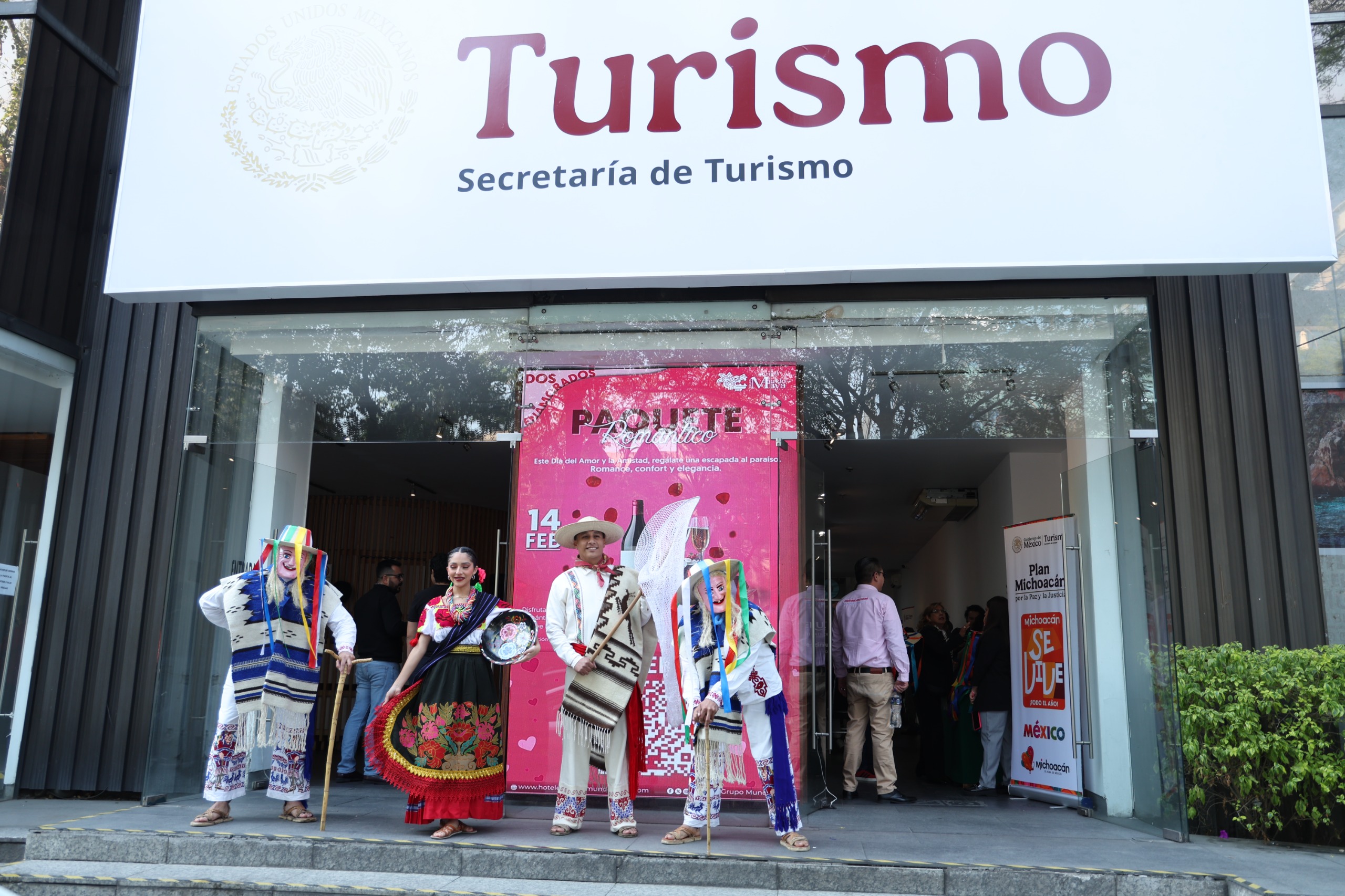 K’uínchekua 2026: presentan la gran fiesta de michoacán en la cdmx la revista del sureste mx Michoacan Presenta La Kuinchekua 2026 Tradicion En Las Yacatas