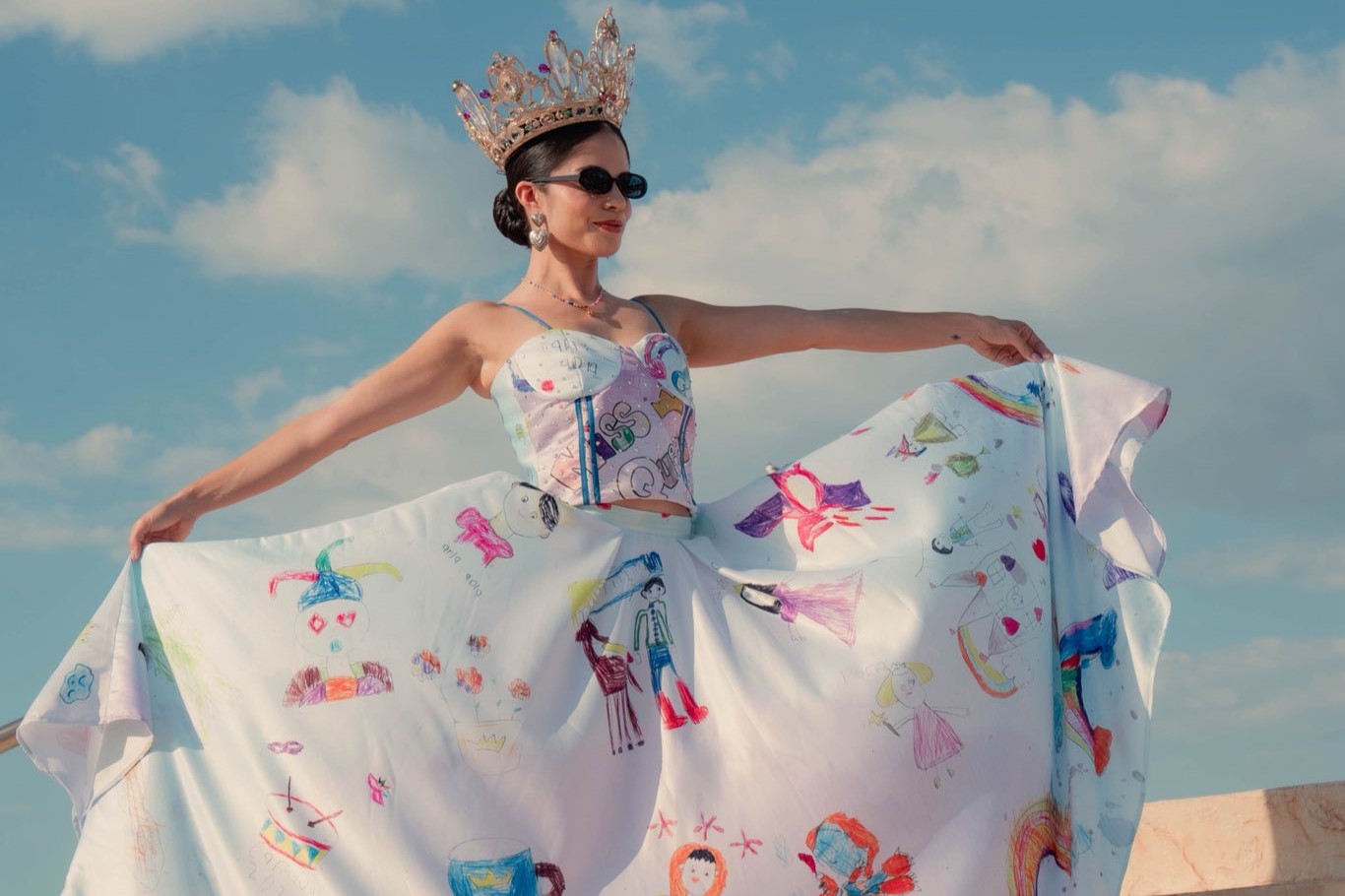 Reina Del Carnaval De Campeche 2026 Presume Vestido Hecho Por Sus Alumnos