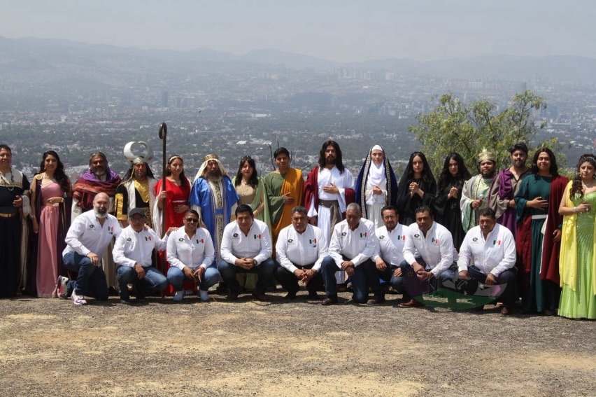 Guía total del viacrucis iztapalapa 2026: fechas, rutas y operativos la revista del sureste mx Iztapalapa Se Prepara Para Hacer Historia, Con La Edición 183 De La Pasión De Cristo, La Demarcación Espera Recibir A Más De 2 Millones De Personas En La Fe Más Grande De México. Un Despliegue De Cultura Y Devoción Que Este 2026 Reafirma Su Lugar Como Patrimonio De La Humanidad.