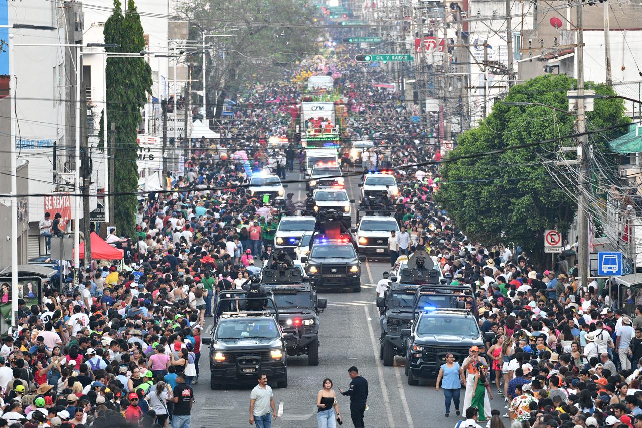 El Eden De Fiesta Villahermosa Recibe A Miles De Familias En El Espectacular Desfile De Carros Alegoricos De La Feria Tabasco
