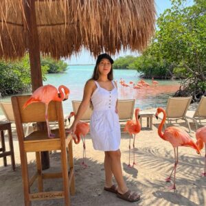 Influencers y naturaleza: el caso de elisa la yuca y los flamencos en sisal la revista del sureste mx Influencers Y Naturaleza El Caso De Elisa La Yuca Y Los Flamencos En Sisal