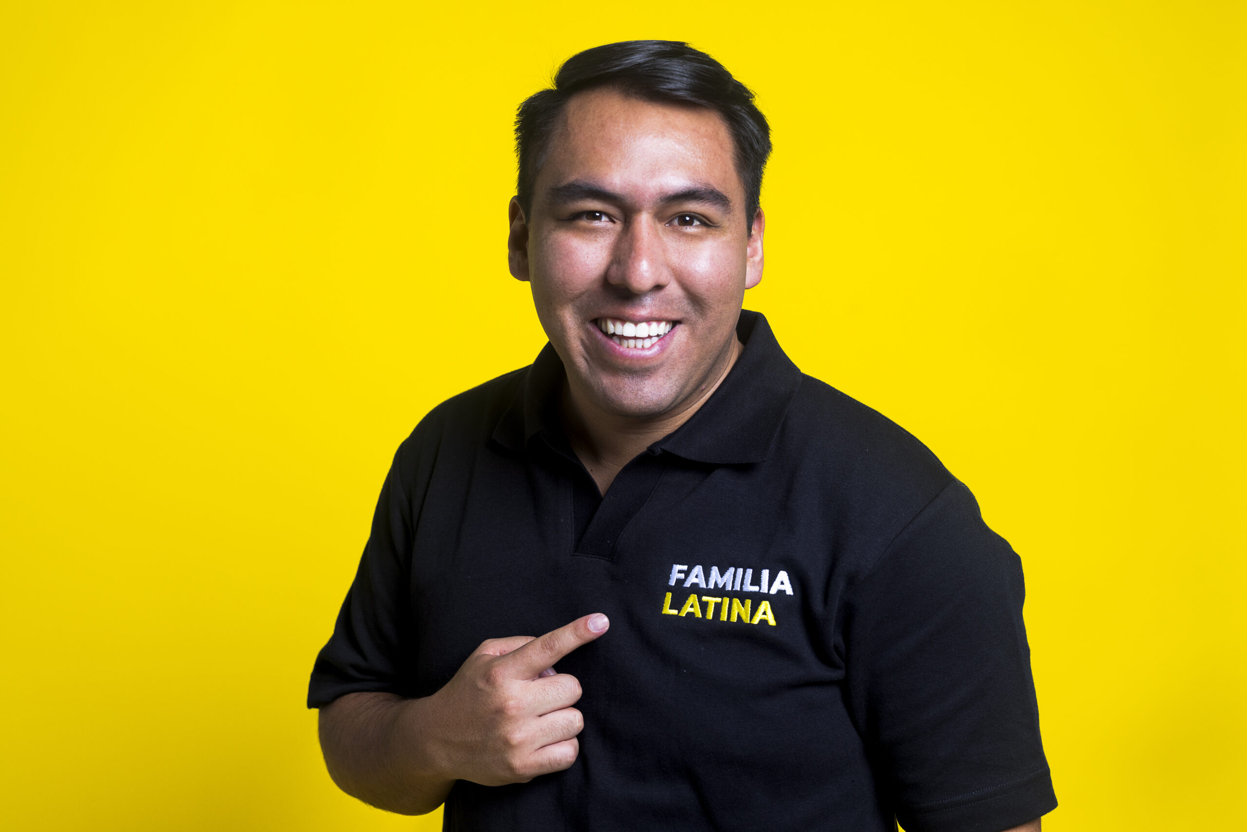 Galo Fam Latina 2025 By Carla Danieli 4