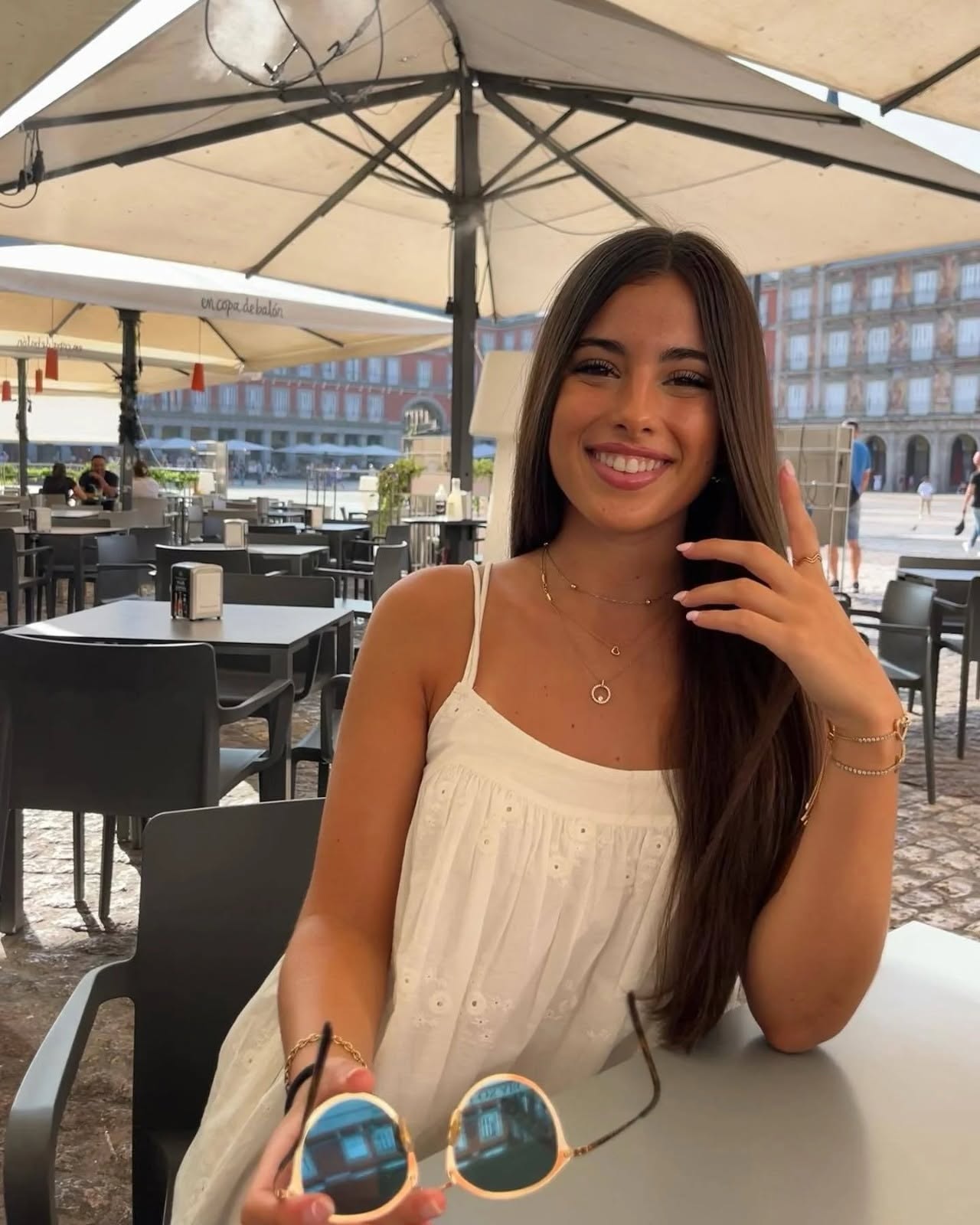 El fenómeno viral del mundial 2026: ¿quiénes son maría y matilde neiva? La revista del sureste mx Quienes Son Maria Y Matilde Neiva 2