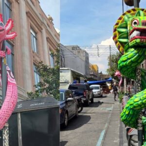 Tradición, misticismo y fútbol: ajolotes gigantes y quetzalcóatl conquistan el centro histórico de la cdmx en la fiesta del mundial la revista del sureste mx Fotografía En Formato Collage Que Muestra Dos Decoraciones Urbanas De Cartonería En Postes Públicos Del Centro Histórico De La Ciudad De México Por El Mundial 2026. Del Lado Izquierdo, Una Figura Monumental De Un Ajolote Color Rosa Mexicano Con Patrones Decorativos Blancos Aparece Trepando Un Poste Frente A Edificios De Arquitectura Clásica.