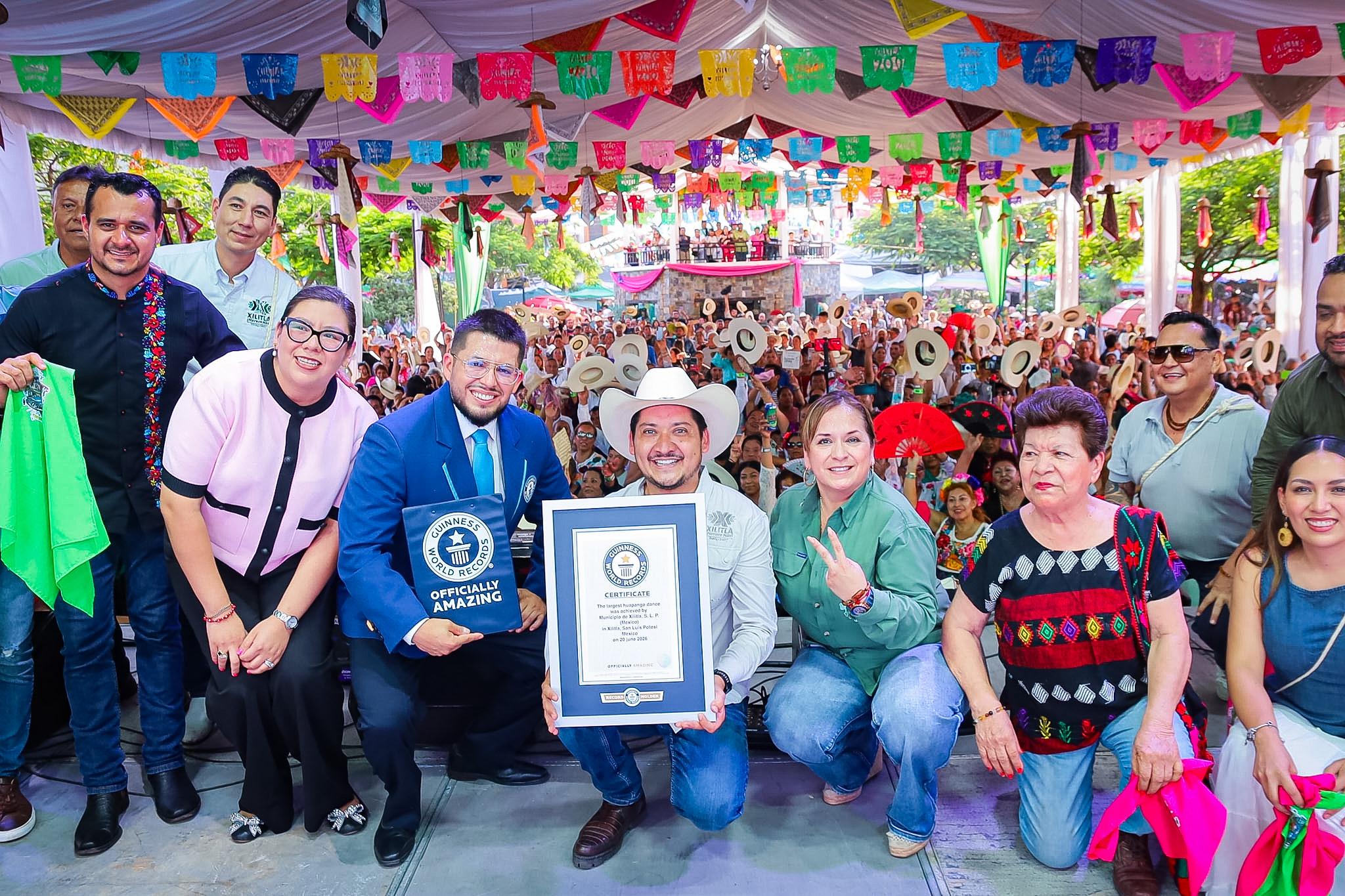 Xilitla hace historia: El Pueblo Mágico rompe Récord Guinness y proyecta el huapango de México al mundo