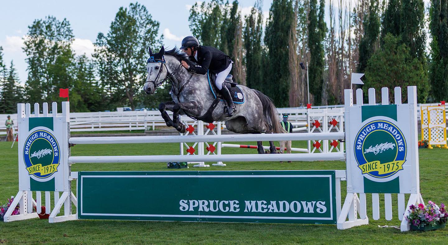 El Jinete Francisco Lomelín Realiza Un Salto Impecable En Spruce Meadows, Confirmando Que ¡Orgullo Tricolor! Francisco Lomelín Gana El Primer Lugar Y México Domina La Hípica En Canadá.