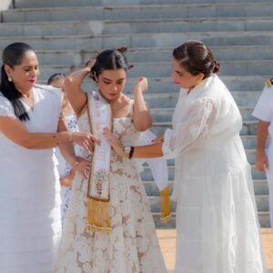 Celebración del 170. º aniversario de la titulación de ciudad del carmen como ciudad: valentina álvarez como embajadora de orgullo y tradición la revista del sureste mx Imposición De Banda A Valentina Desiree Álvarez Marín Como Soberana De La Feria Carmen 2026.