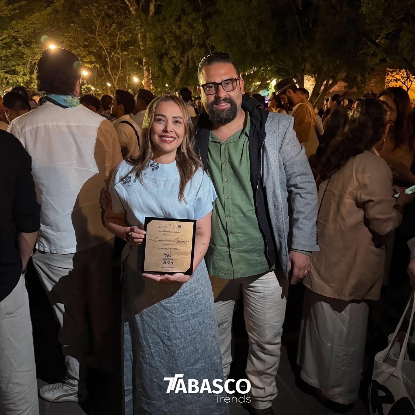La Chef Lupita Vidal Y Su Esposo Jesus